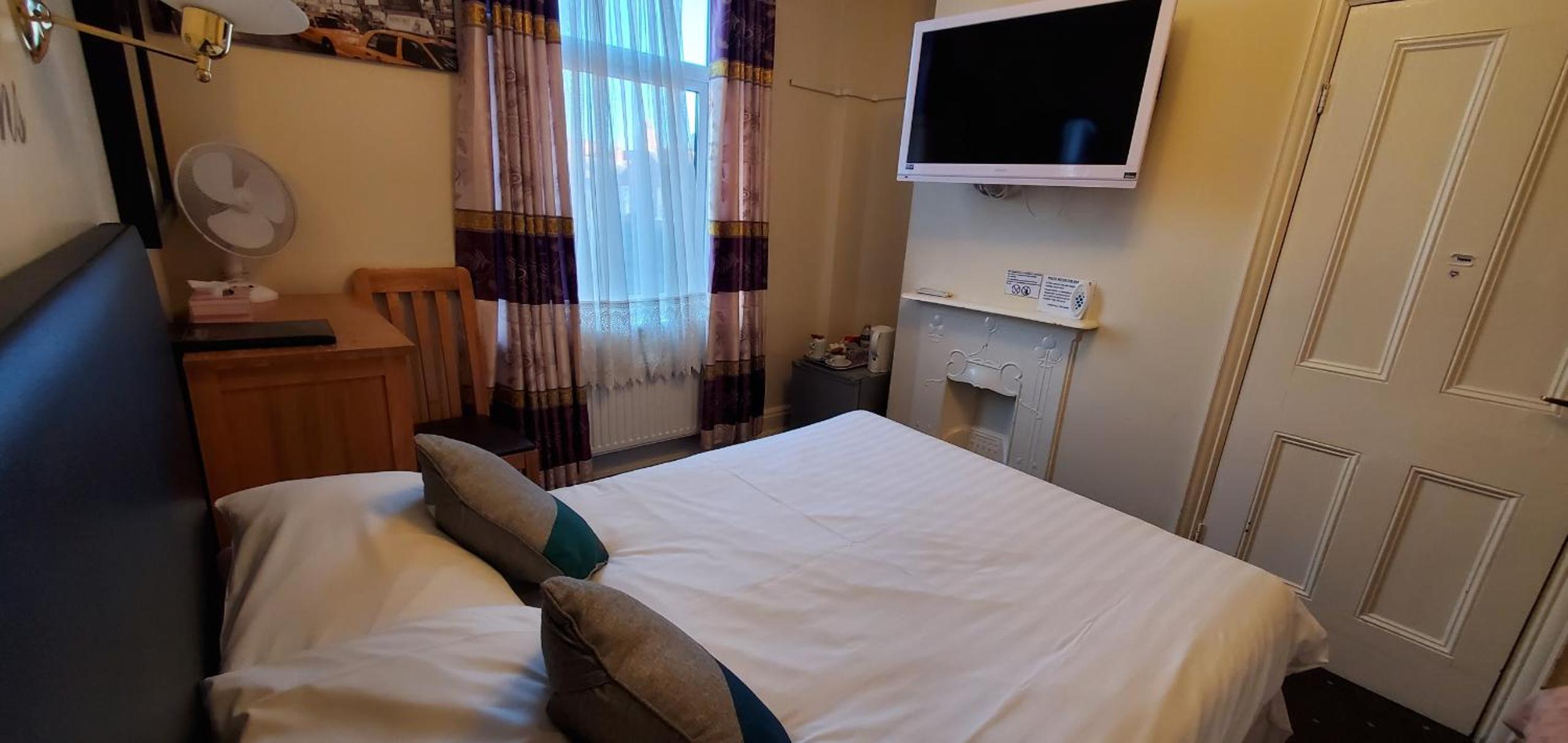 Diamonds Guest House