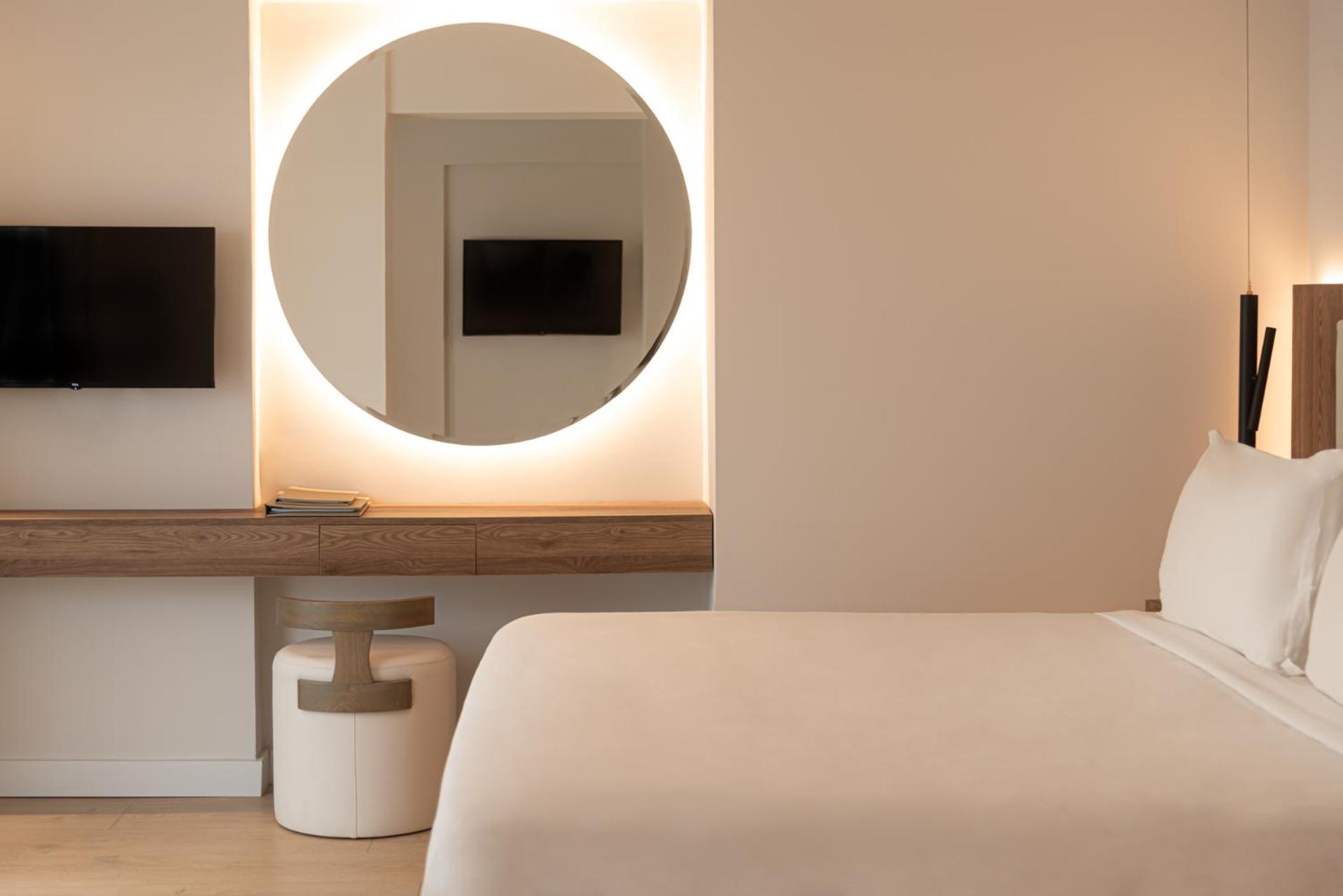 Grecian Sands Hotel