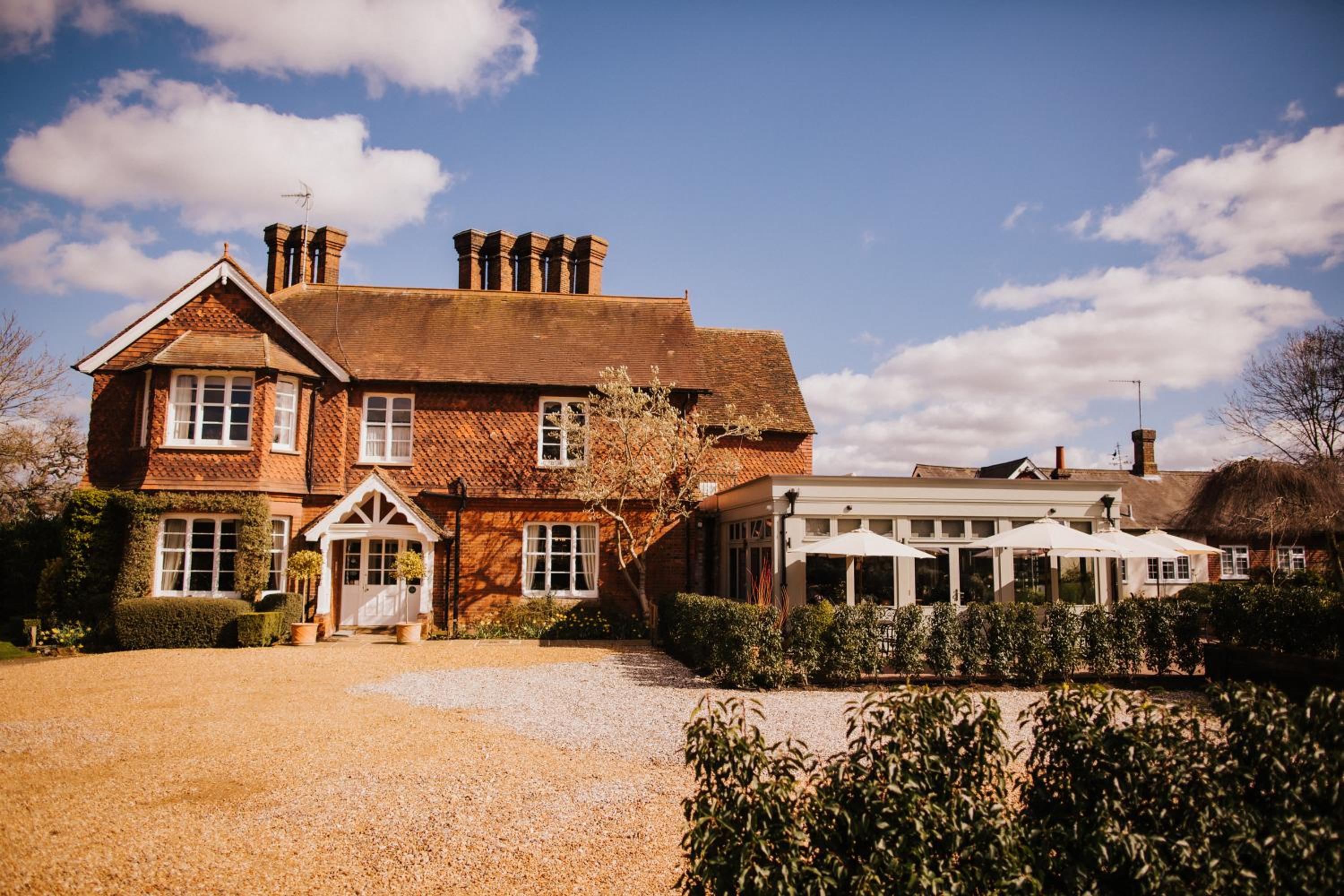 Stevenage Vacations - The Farmhouse at Redcoats - Property Image 1