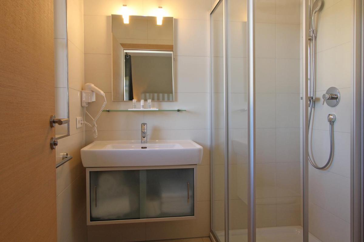 AvenidA Residenz an der Burg by Alpin Rentals view 5