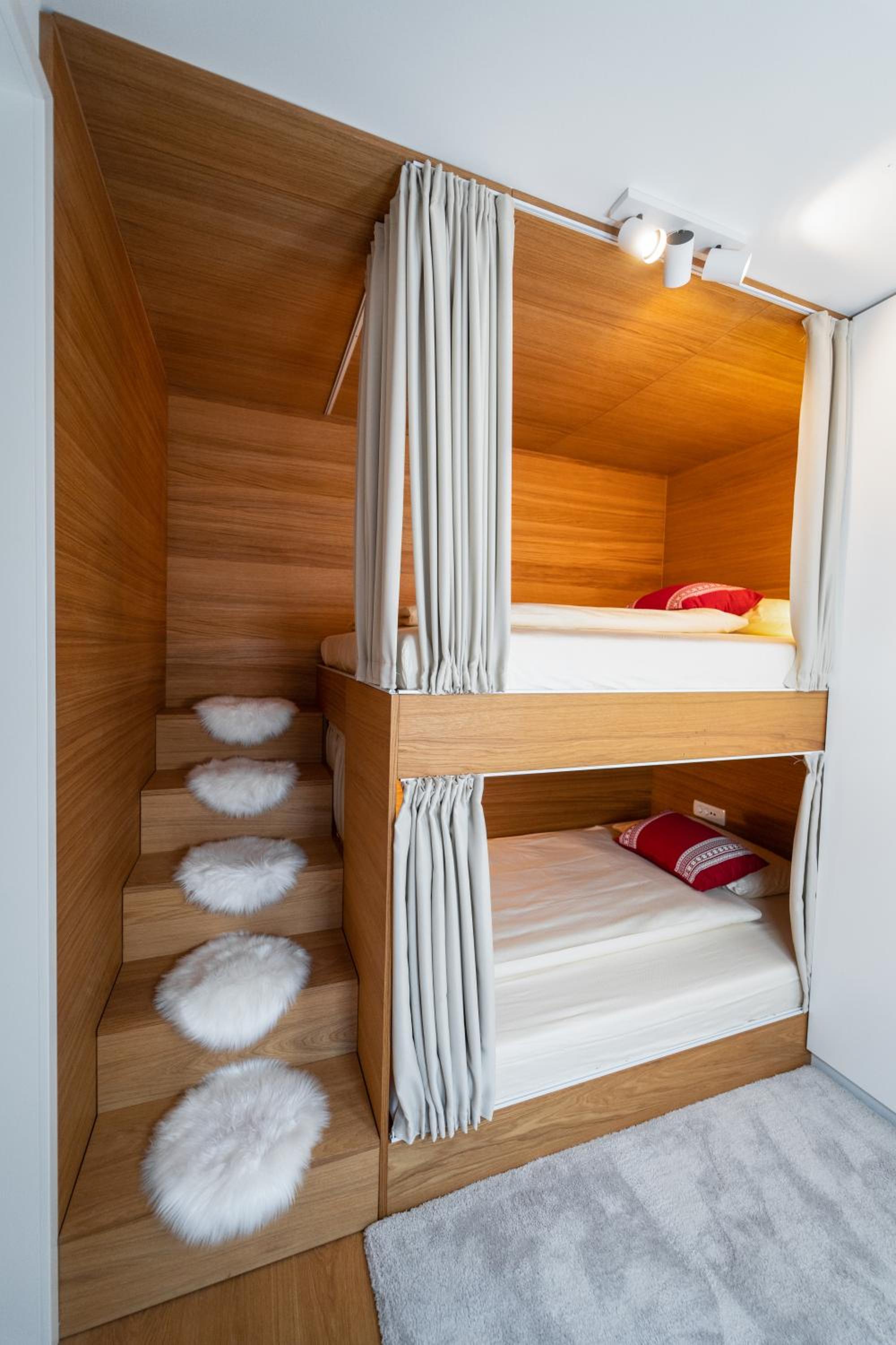 Bor in Bor Luxury Apartment with sauna & garden - Kranjska Gora view 2