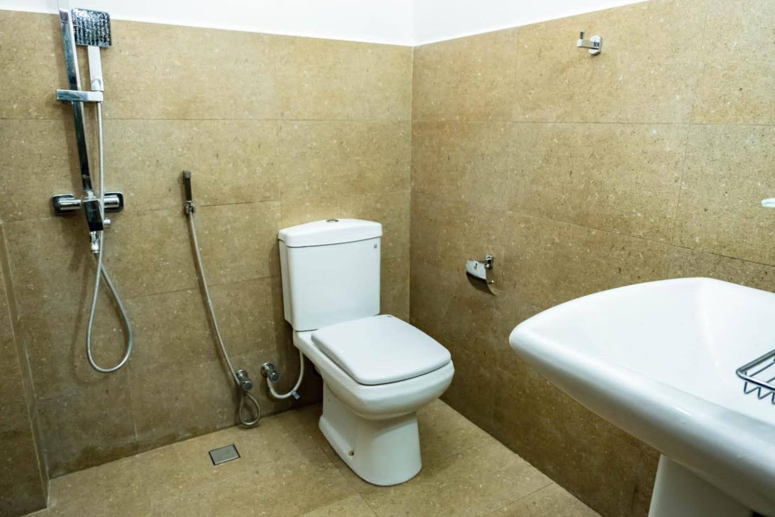 Abbi Holidays - Service Apartment