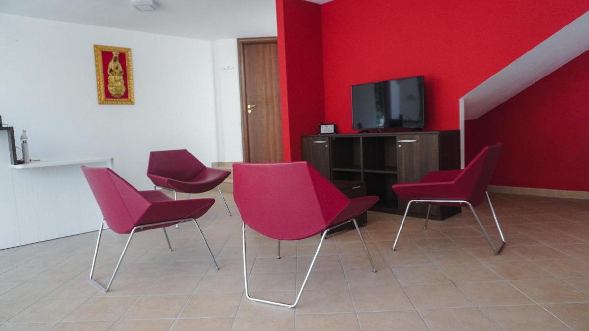 Chalet Madonna di Viggiano view 3