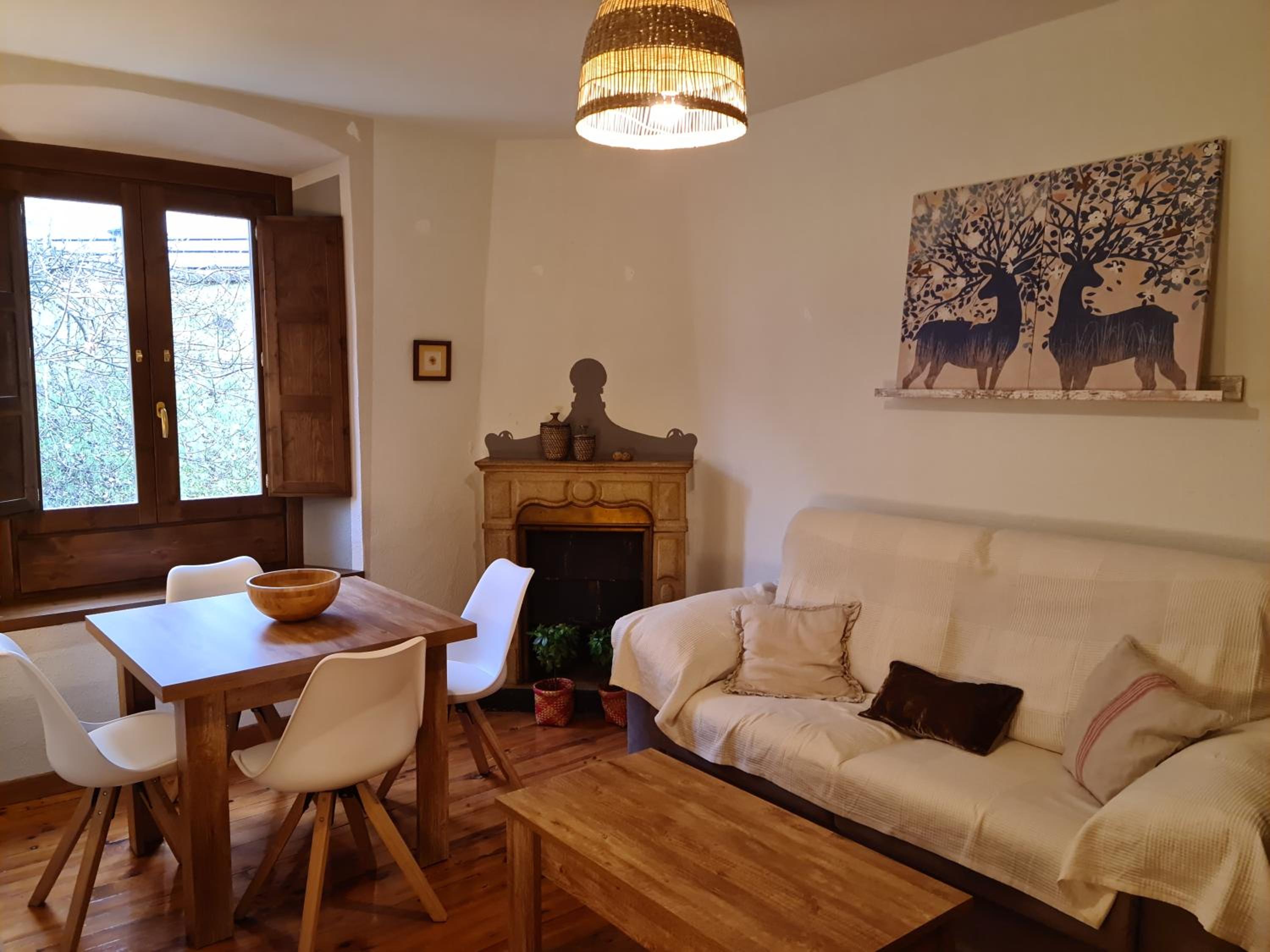 Espectacular apartamento reformado en edificio histórico, con WIFI