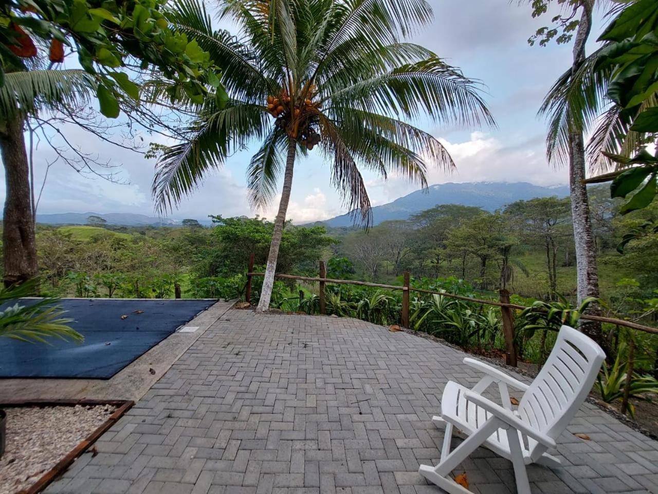 Private Mountain House With a Pool