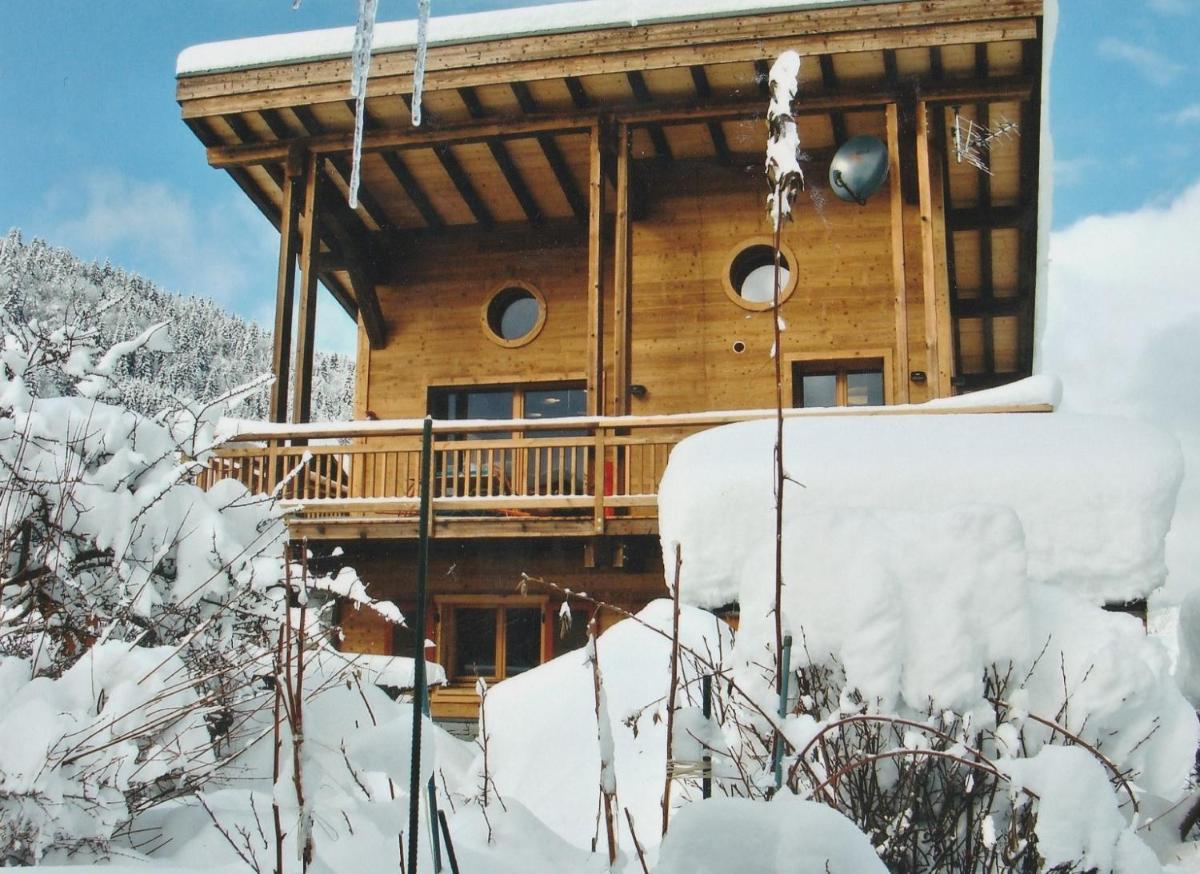 Hotel Chalet Spa Relaxing winter MORZINE GUEST CHALET B and B in Summer - Image 1