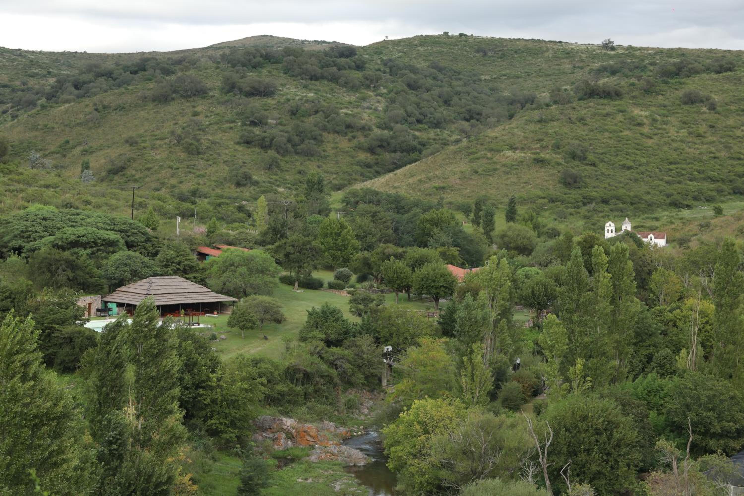 Cabaña Molle by Lugar