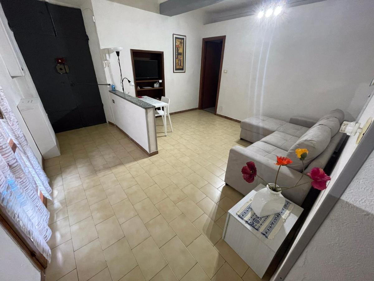 Lila House