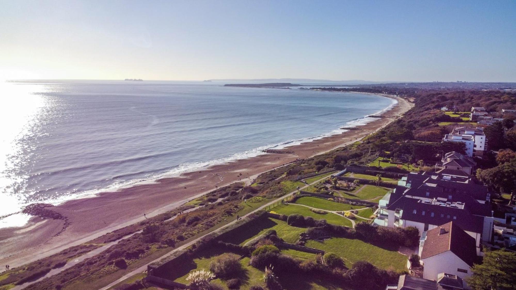 The Oasis - Stylish one bedroom apartment - Mudeford view 2