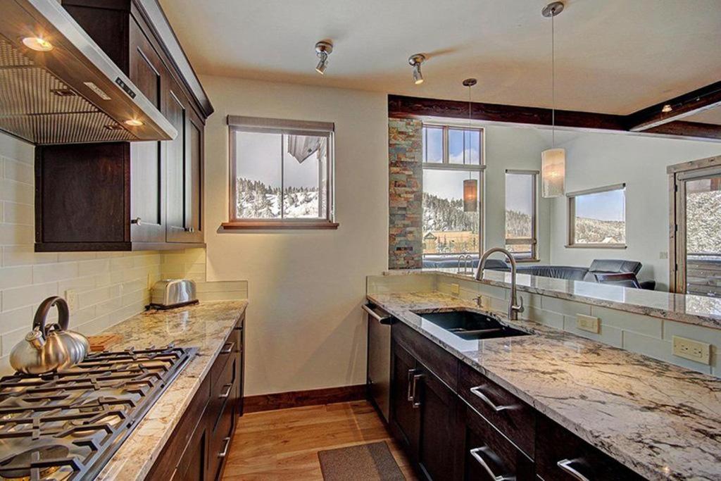 Luxury on Main view 5