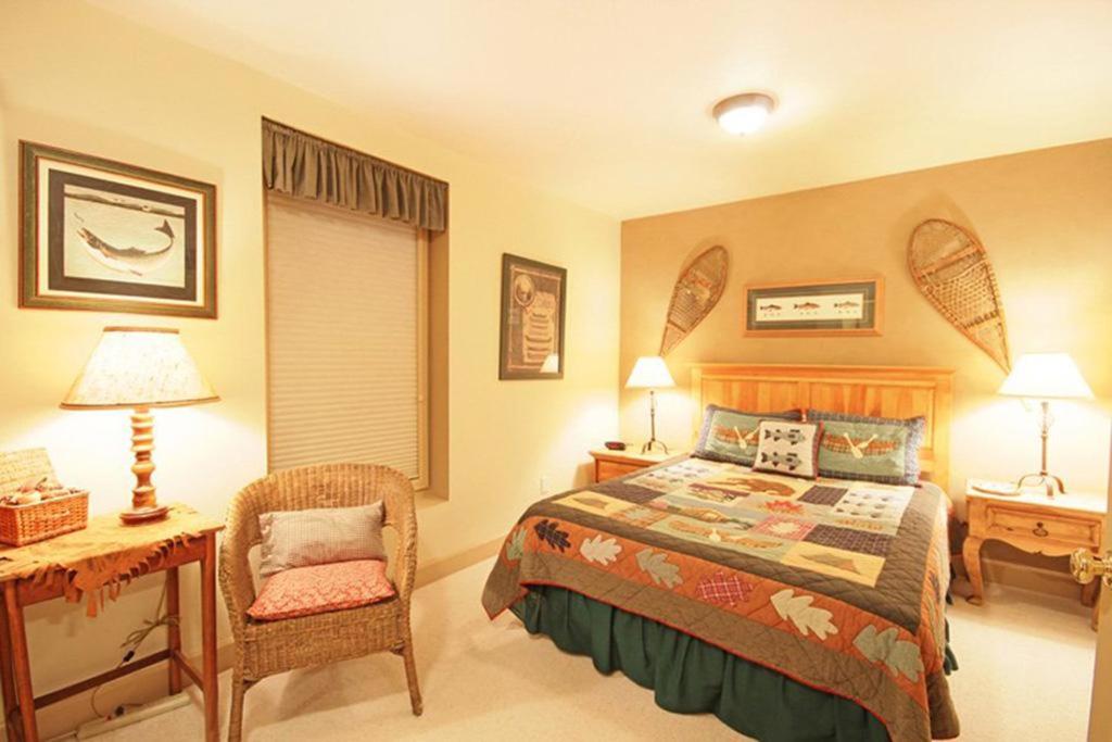 Lincoln Place Chalet
