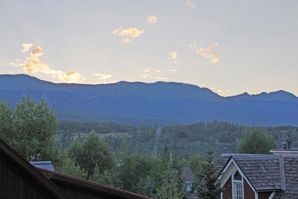 Lincoln Place Chalet