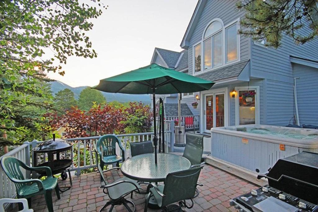 Lincoln Place Chalet