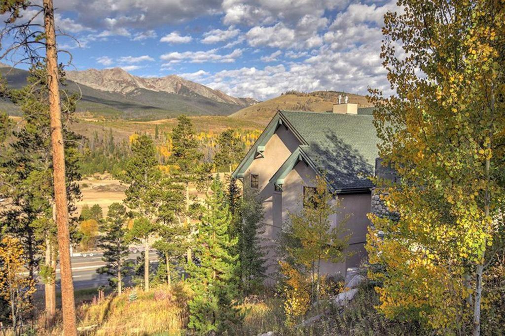 Ten Peaks Lodge view 2