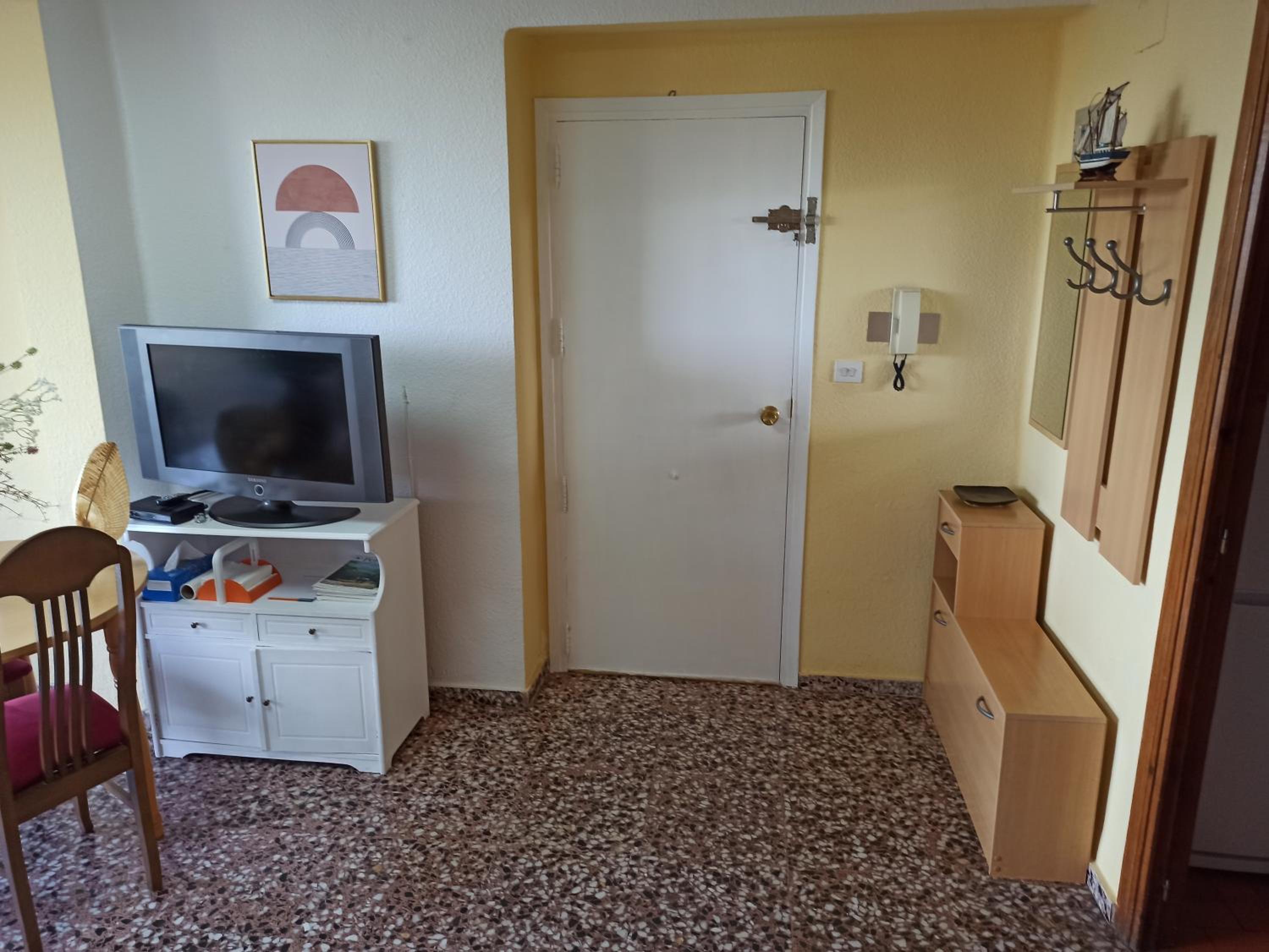 Apartamento en Serra con preciosas vistas.