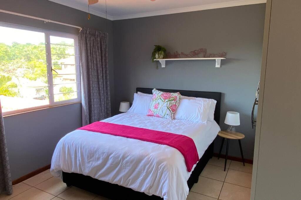 The Palms 3 bedroom loft apartment in leafy suburb view 5