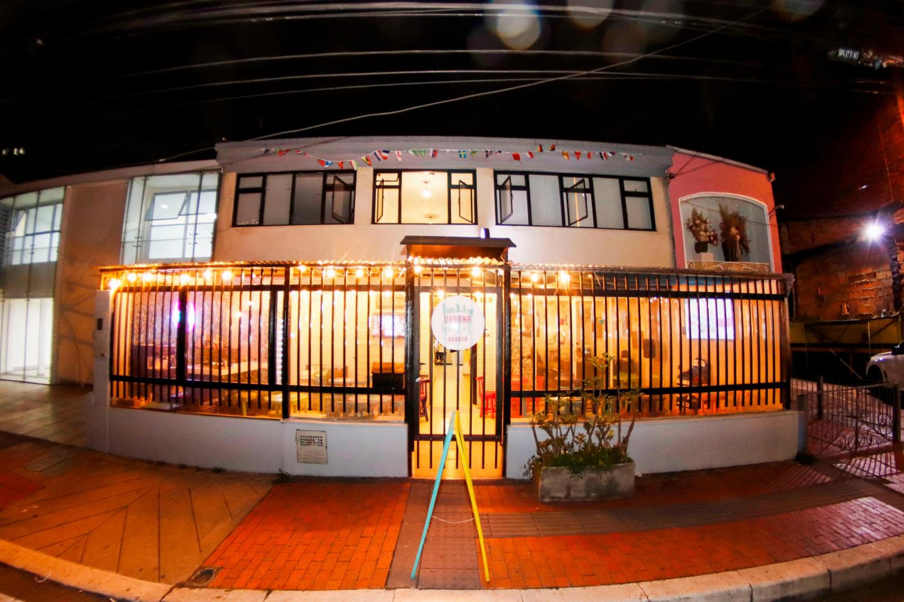 Urbana Hostel