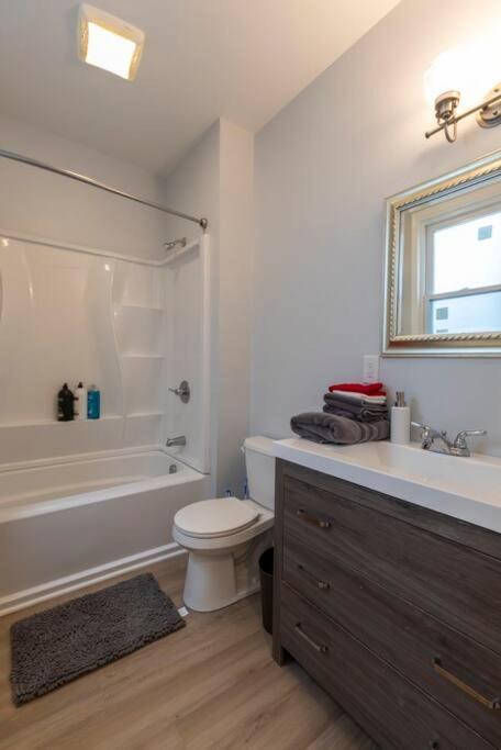 Urban Oasis Easy City Access Brand New view 5