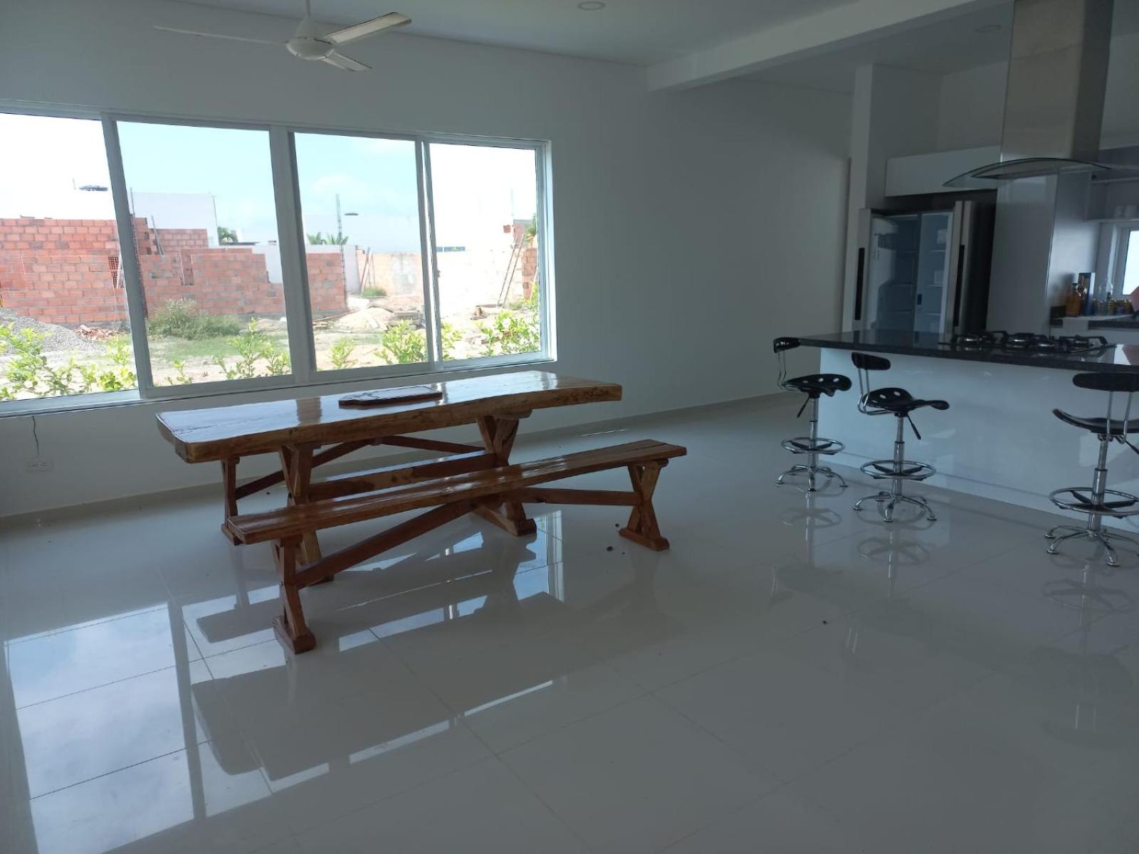 Casa Quinta piscina privada y jacuzzi en cercanías a Girardot