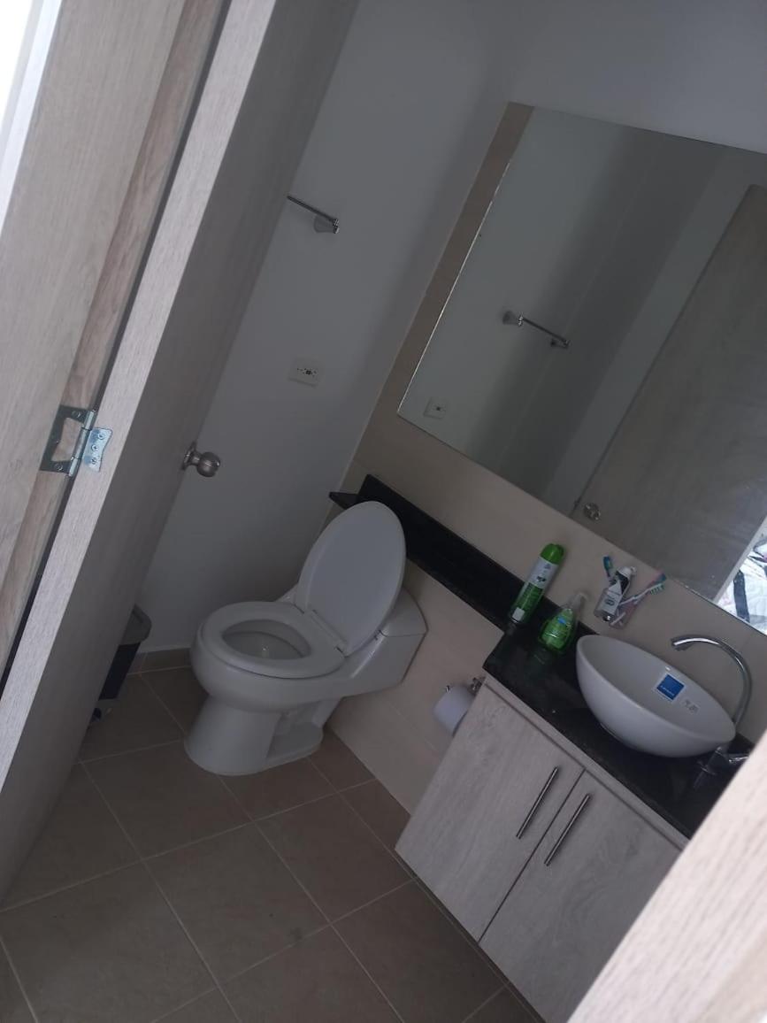 Casa Quinta piscina privada y jacuzzi en cercanías a Girardot