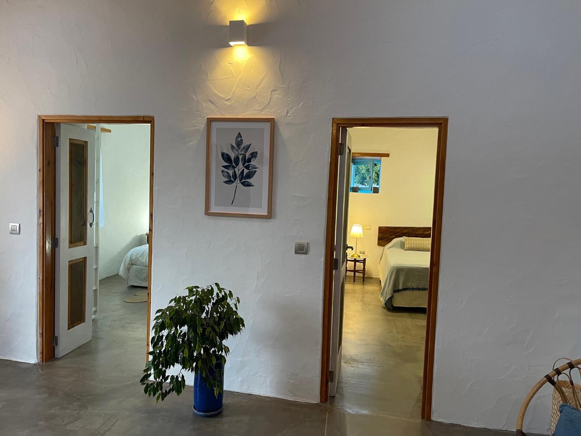 PETITE CASA LEONCIA