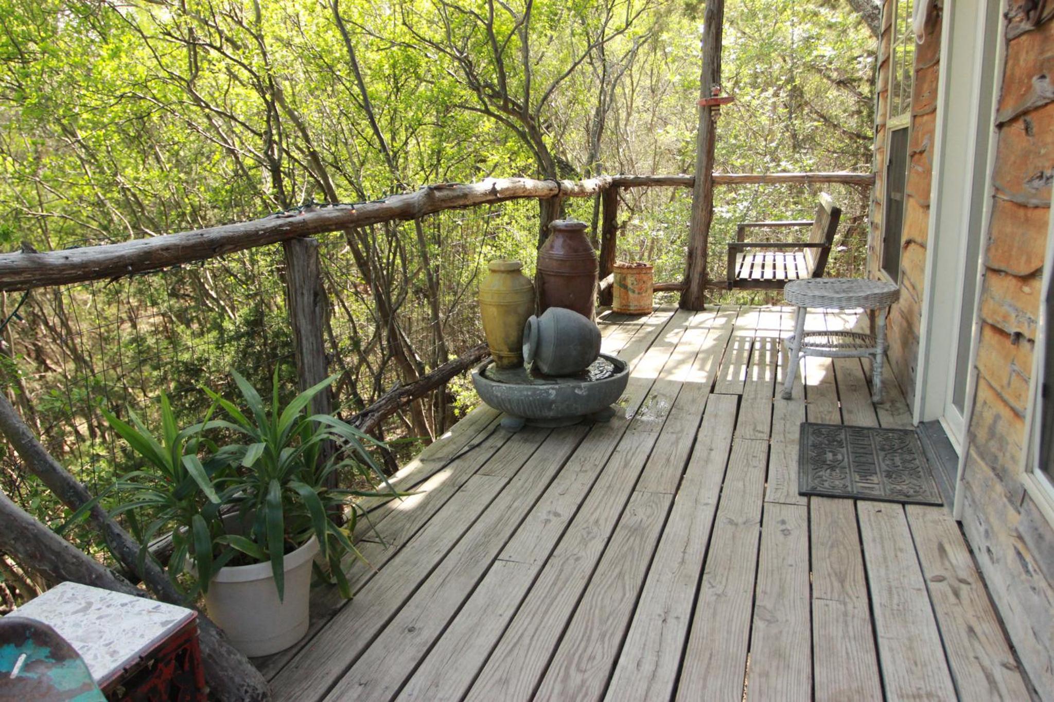 Marble Falls Vacations - The Cedar House at Creekside Camp Cabins - Property Image 21