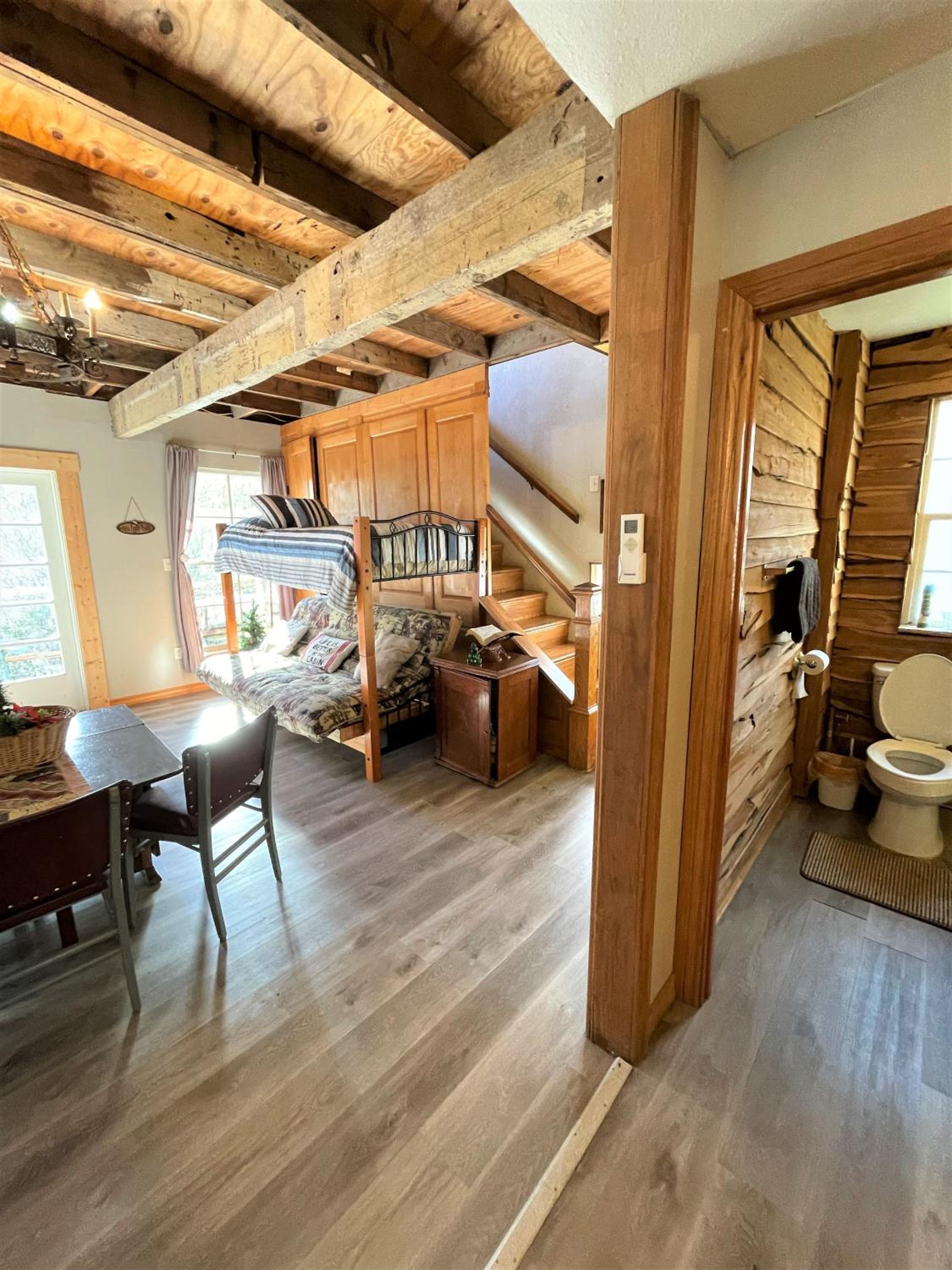 Marble Falls Vacations - The Cedar House at Creekside Camp Cabins - Property Image 19