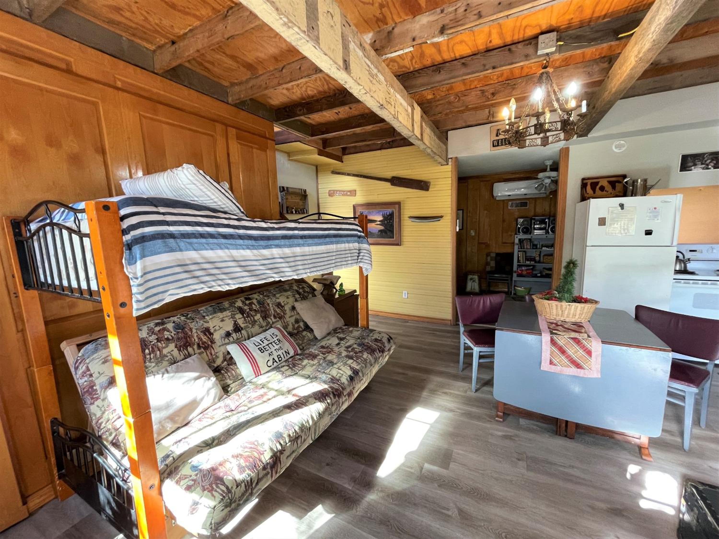 Marble Falls Vacations - The Cedar House at Creekside Camp Cabins - Property Image 31