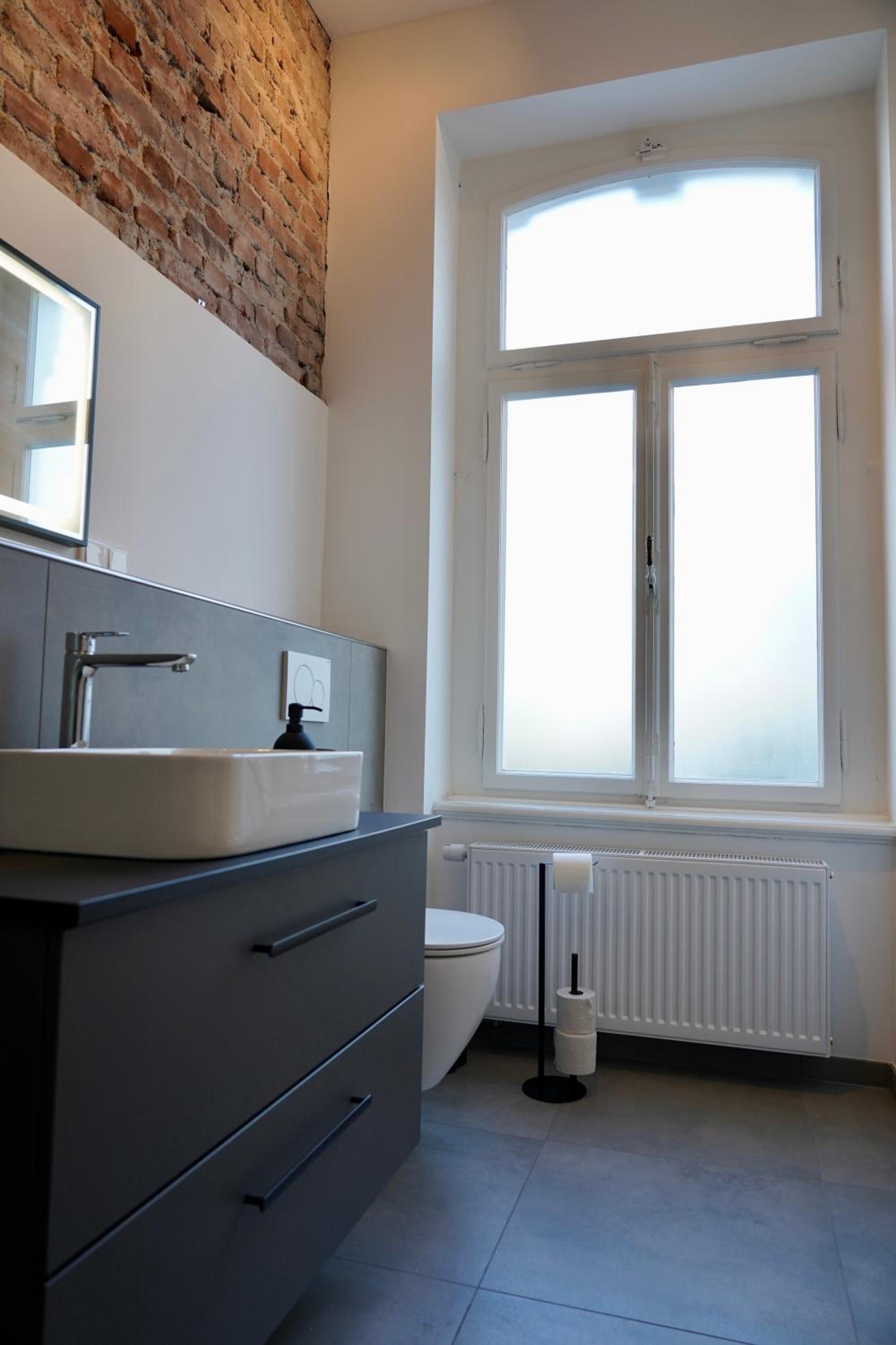 Luxuriöses Altbau im Szenenviertel