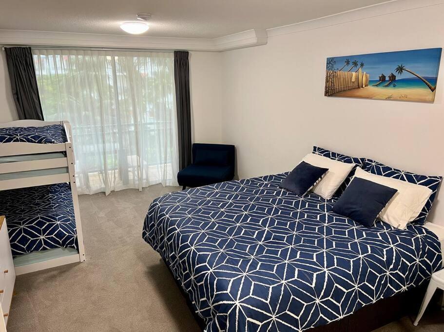 Gold Coast Calypso Resort, Coolangatta Beach