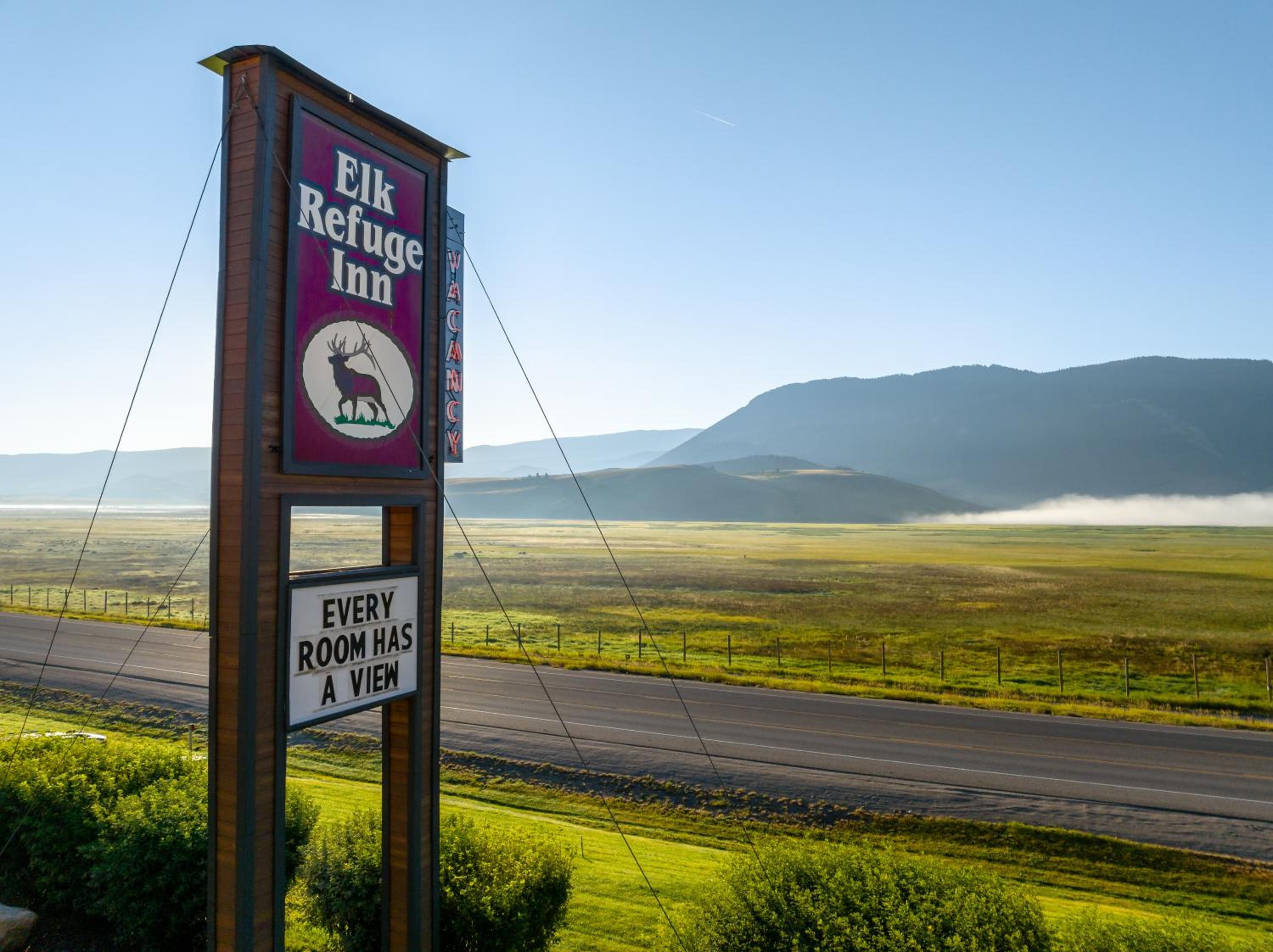 Elk Refuge Inn