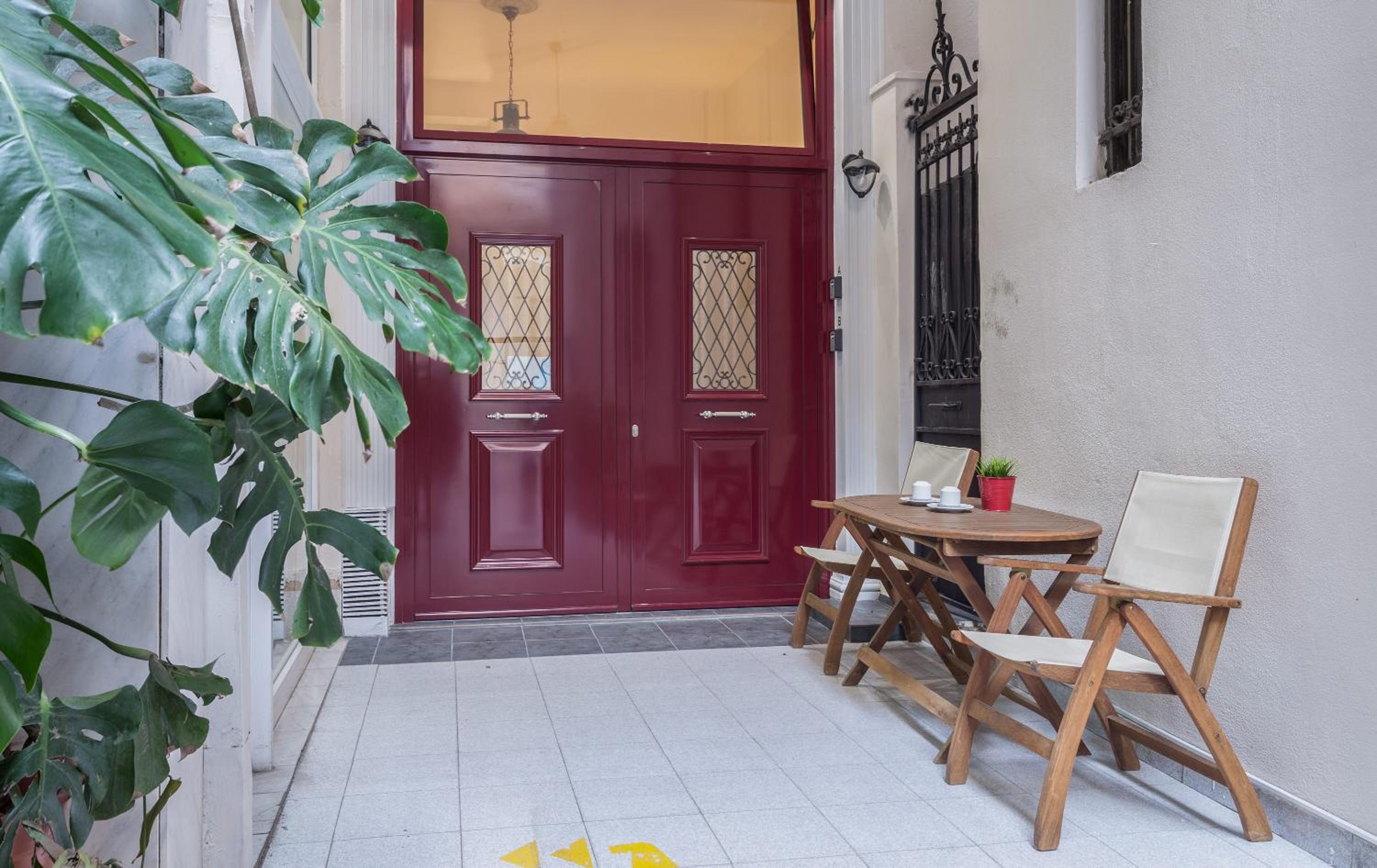 A Gift in the Heart of Monastiraki A — Athens