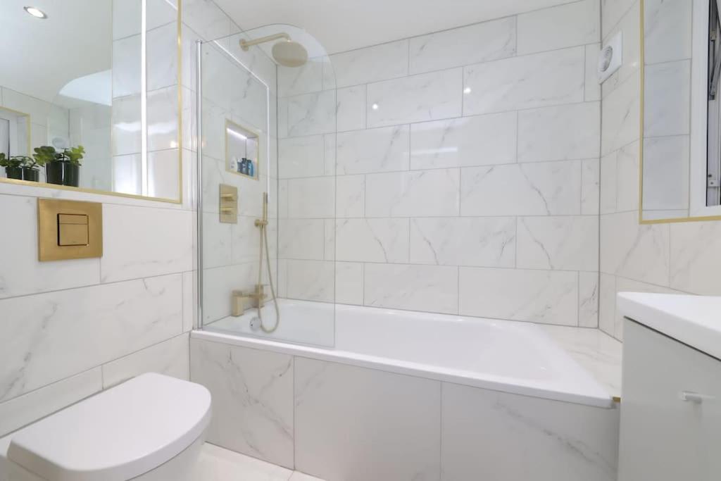 Riverside serviced apartments