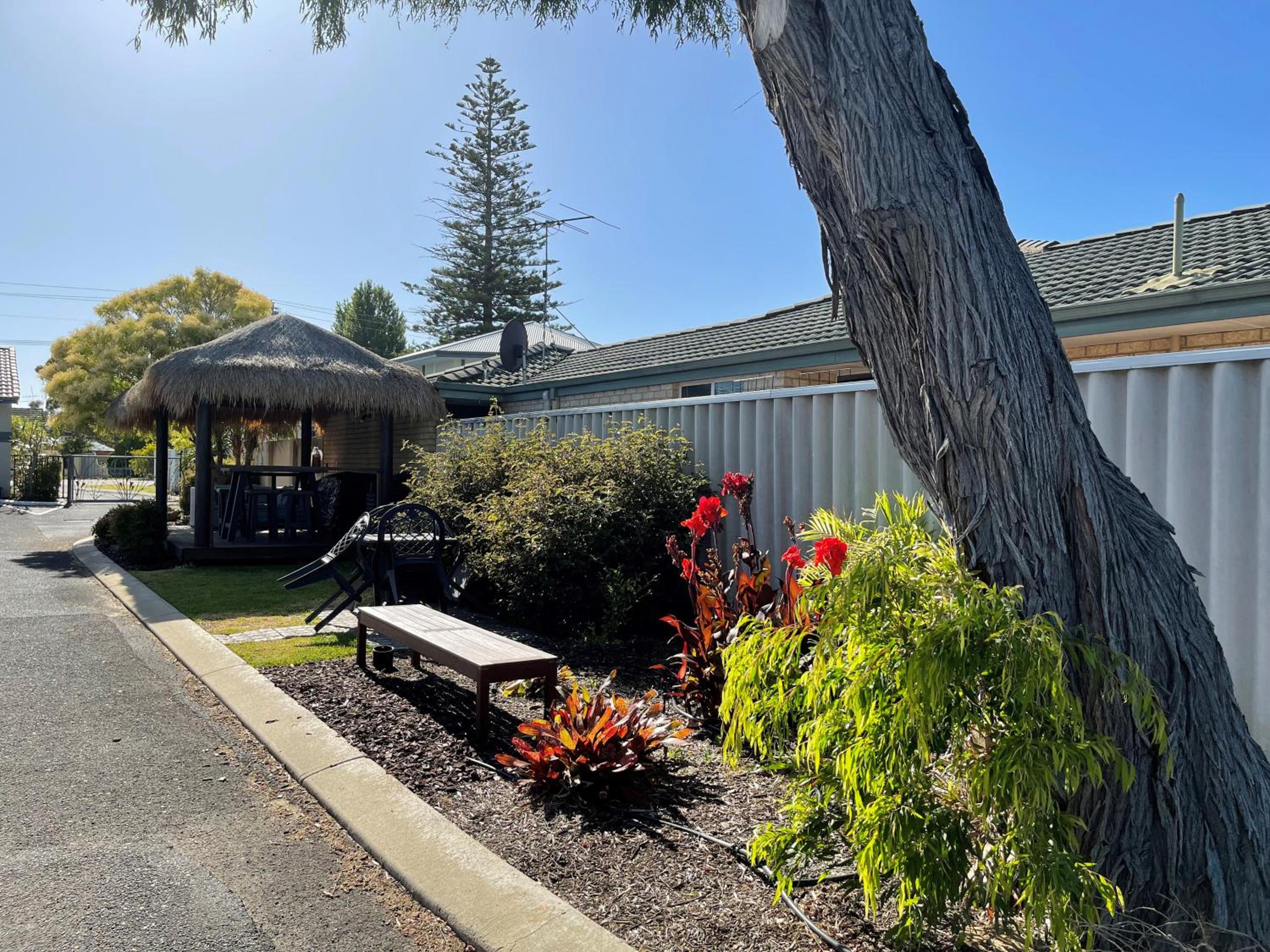 Busselton Gale Street Motel & Villas