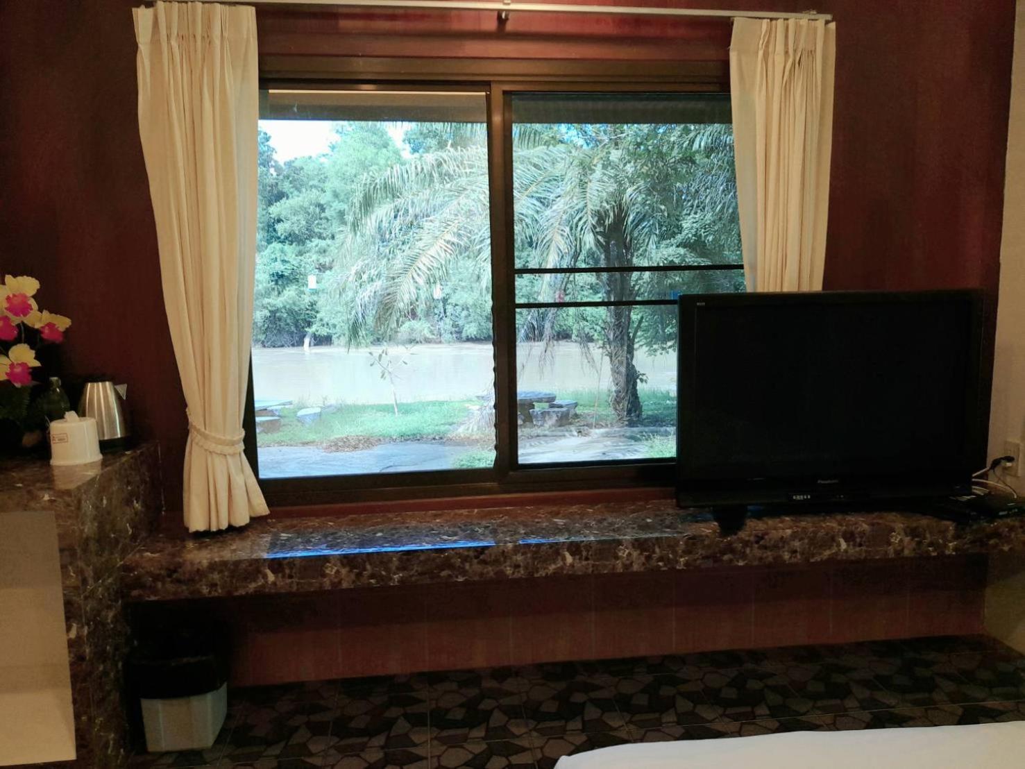 Pechpailin Resort