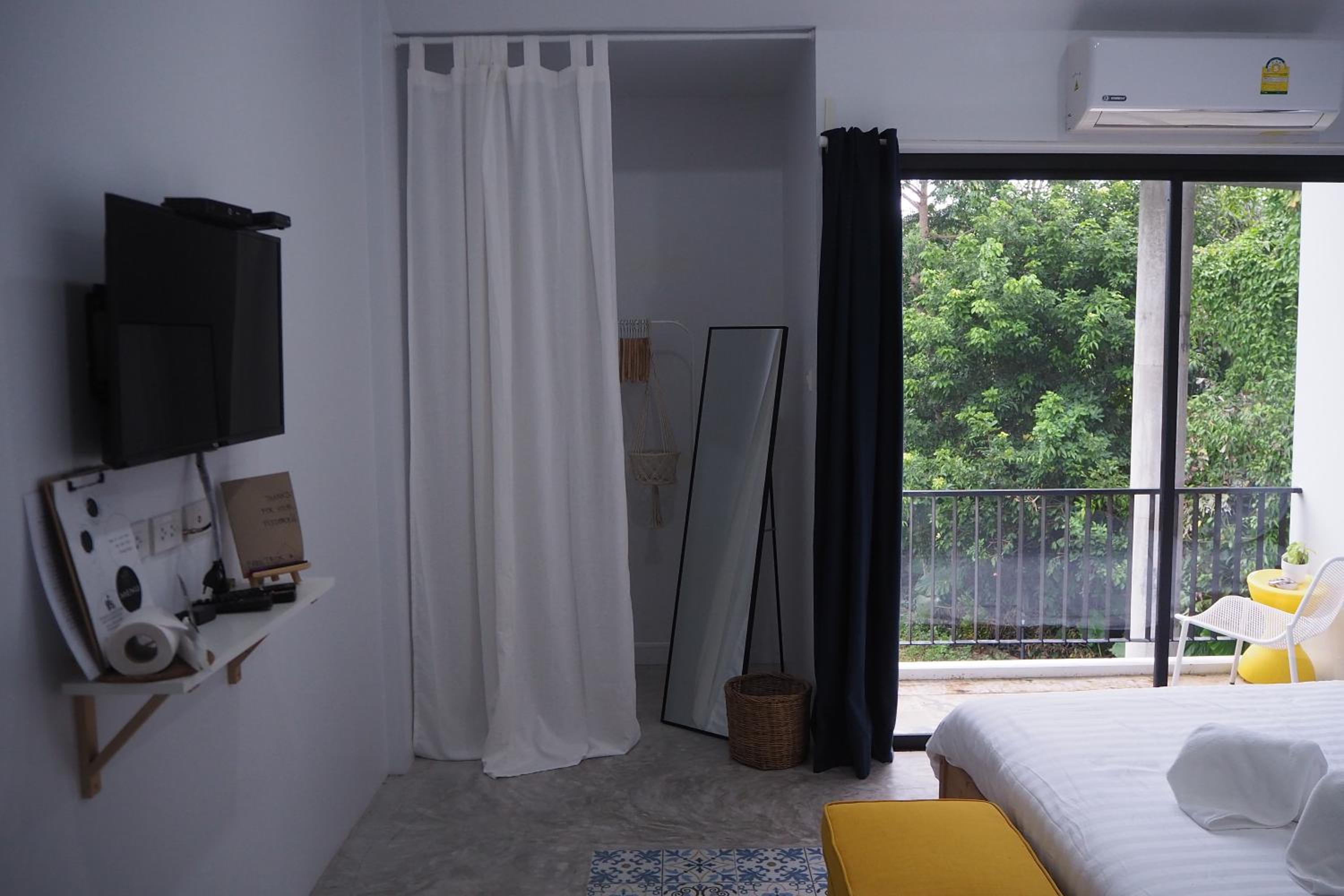 Baan Trok Bedroom Studio Maikhao view 5