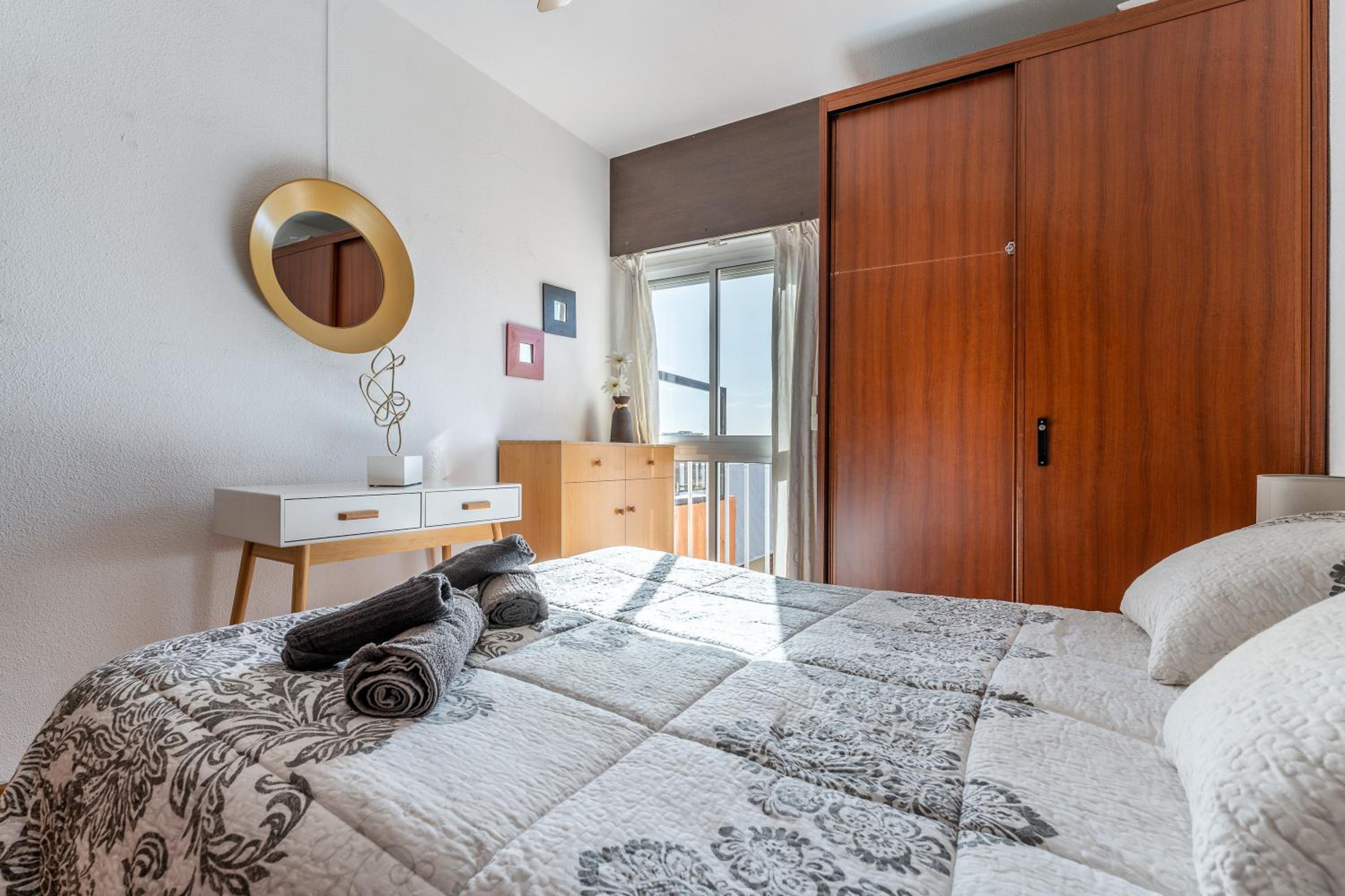 Apartamento playa 5 primera linea photo 2