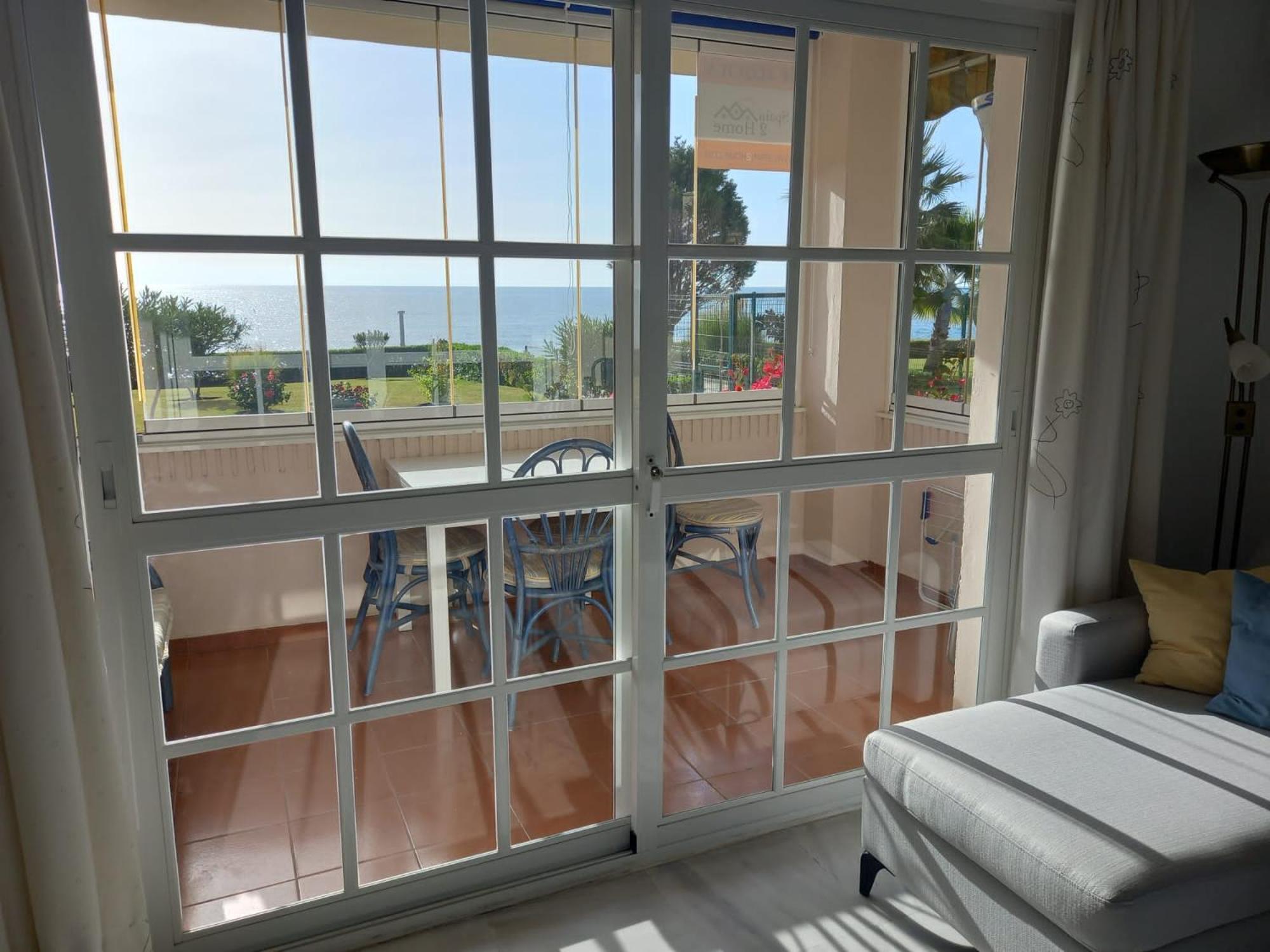 Seafront Garden and Sea views photo 5