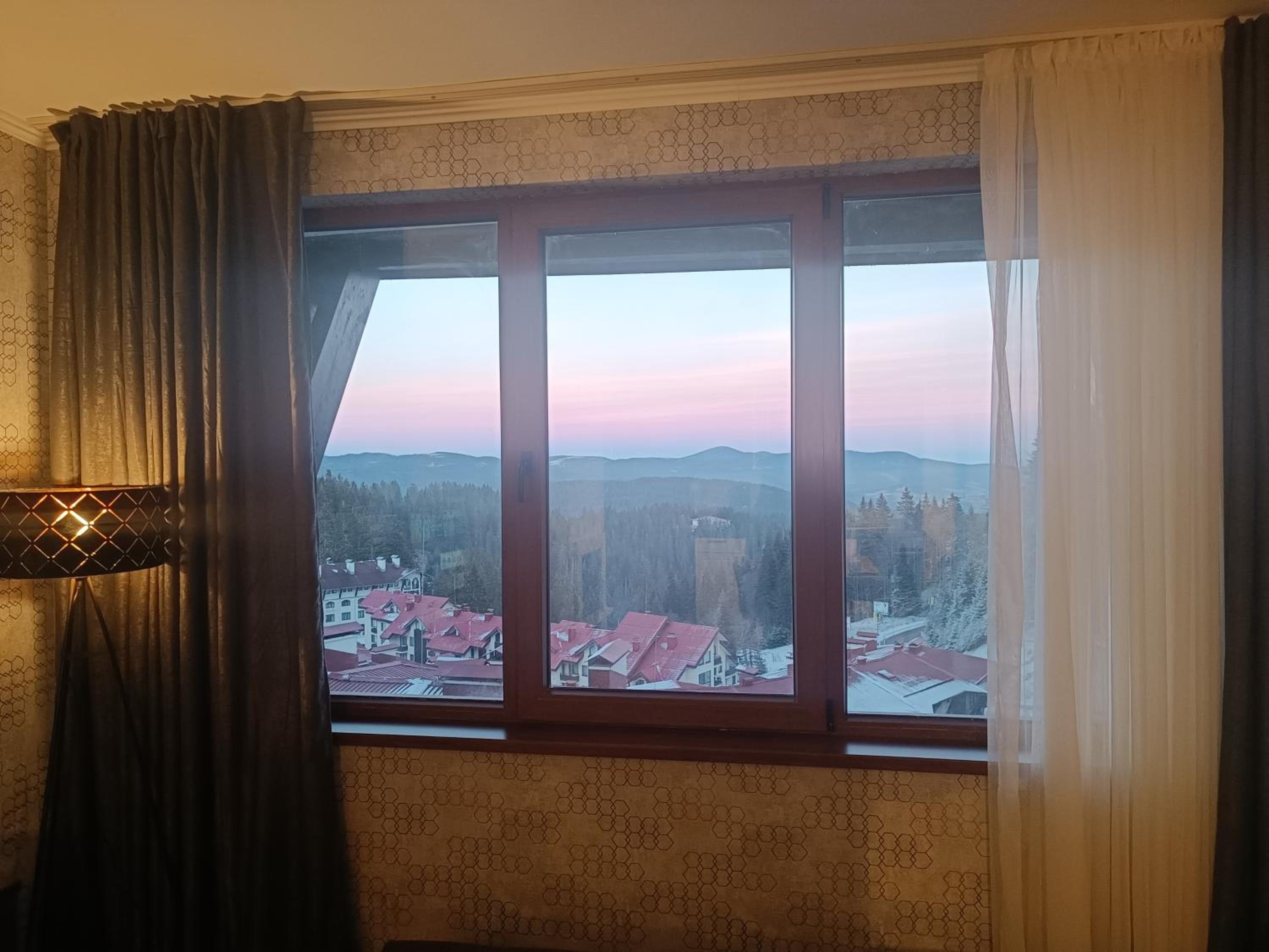 Viva 4 Apartment ski to the door complex Grand Monastery Pamporovo
