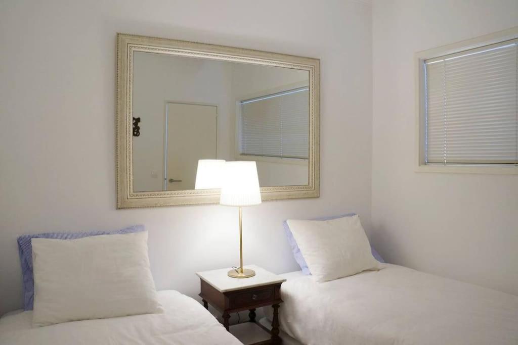 Two Bedroom Apt in Historic location - Close to the River with AC by Lisbeyond view 5