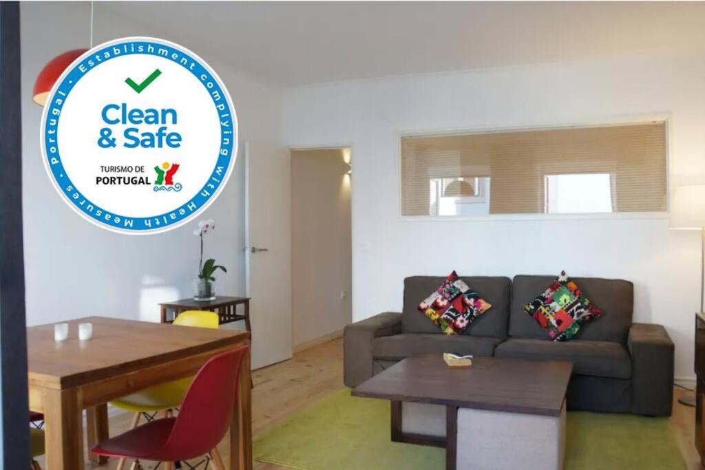 Two Bedroom Apt in Historic location - Close to the River with AC by Lisbeyond view 2