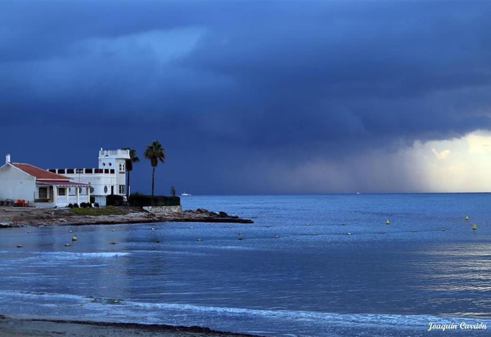 Duquesa Beach