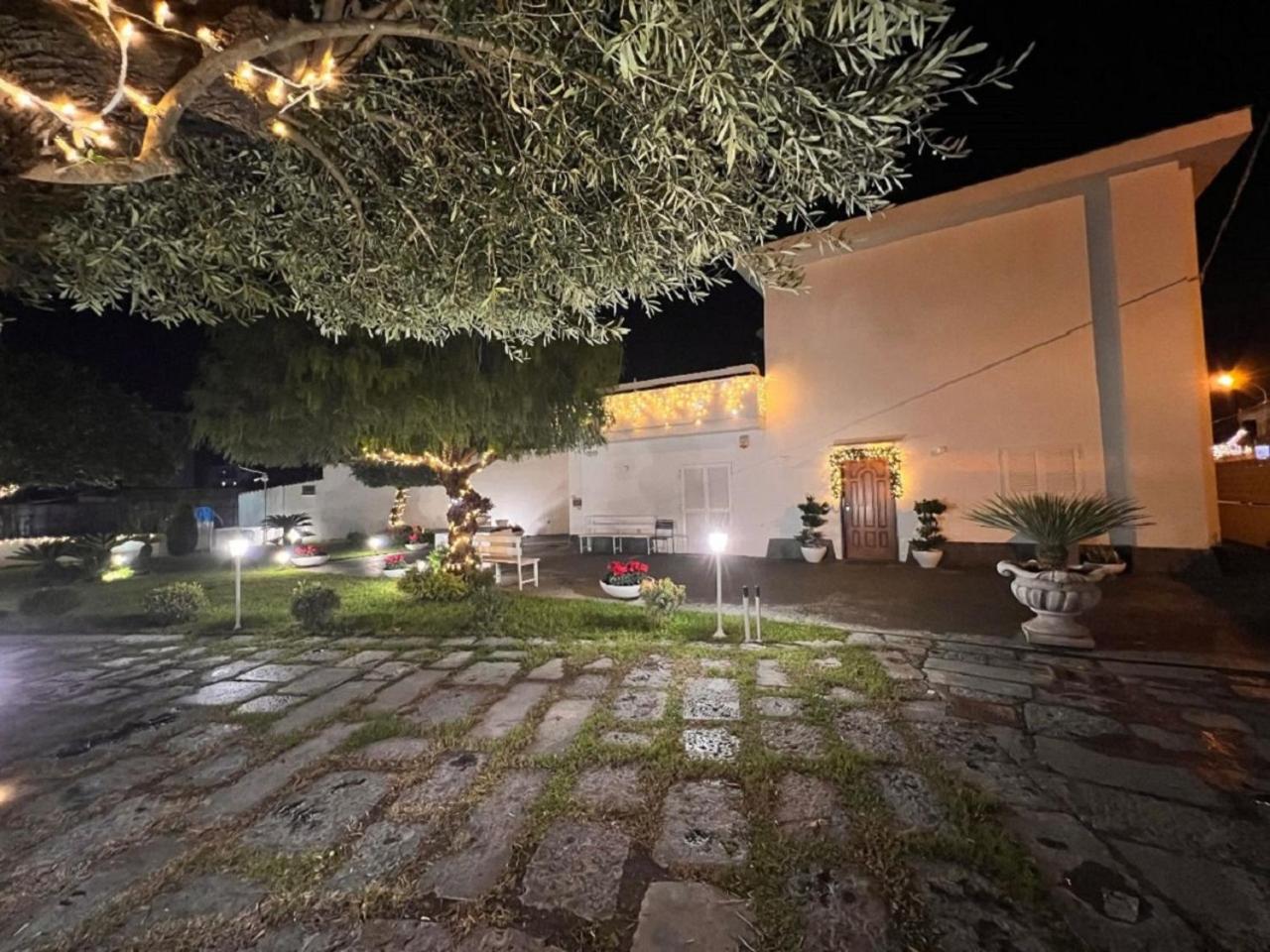 Home Olympus Vesuvio