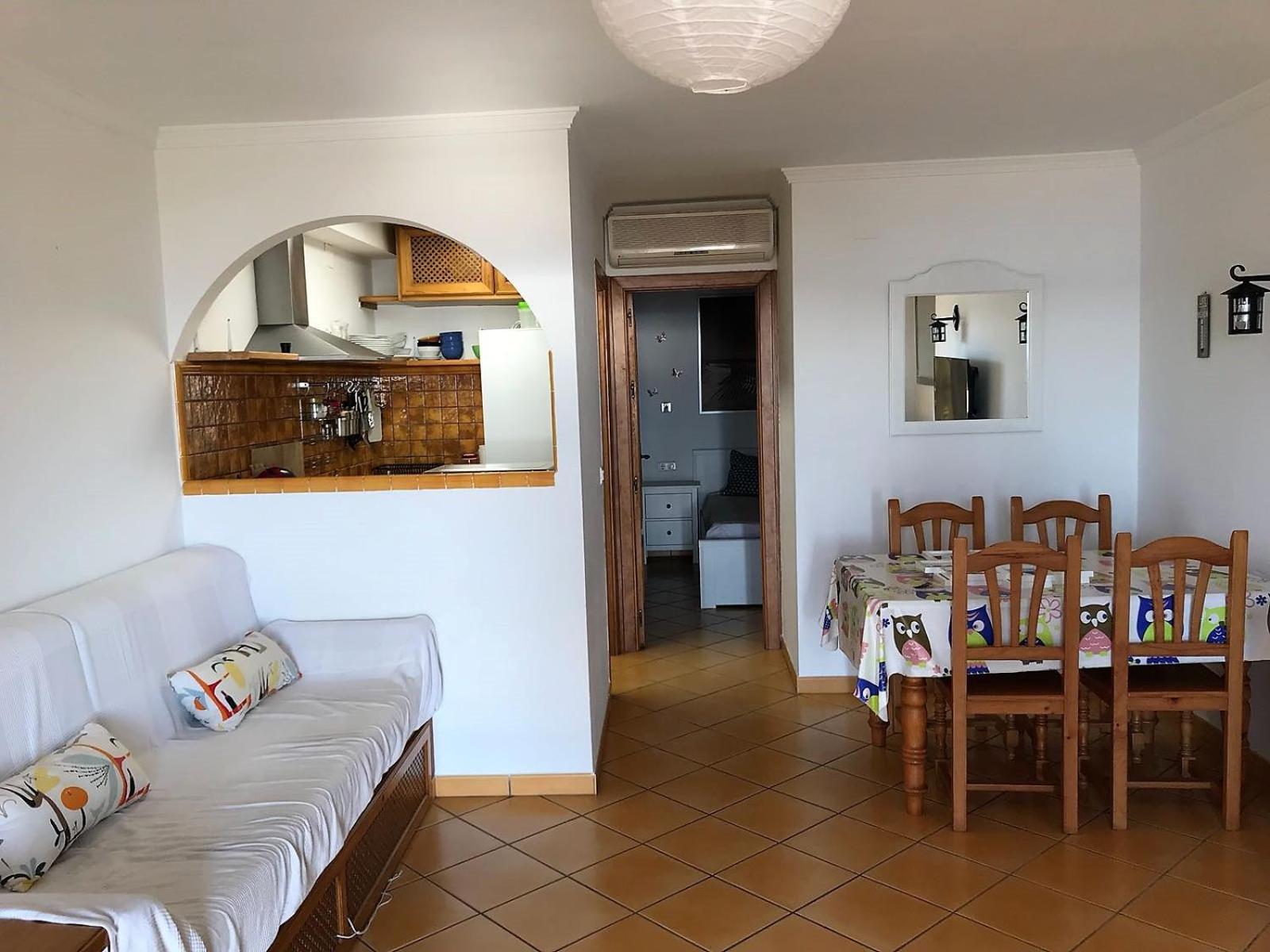 Dona Lola Micaela - fully equiped 1 bedroom ground floor beach front apartment with direct access to the beach of Calahonda - Costa del Sol - CS155 view 3