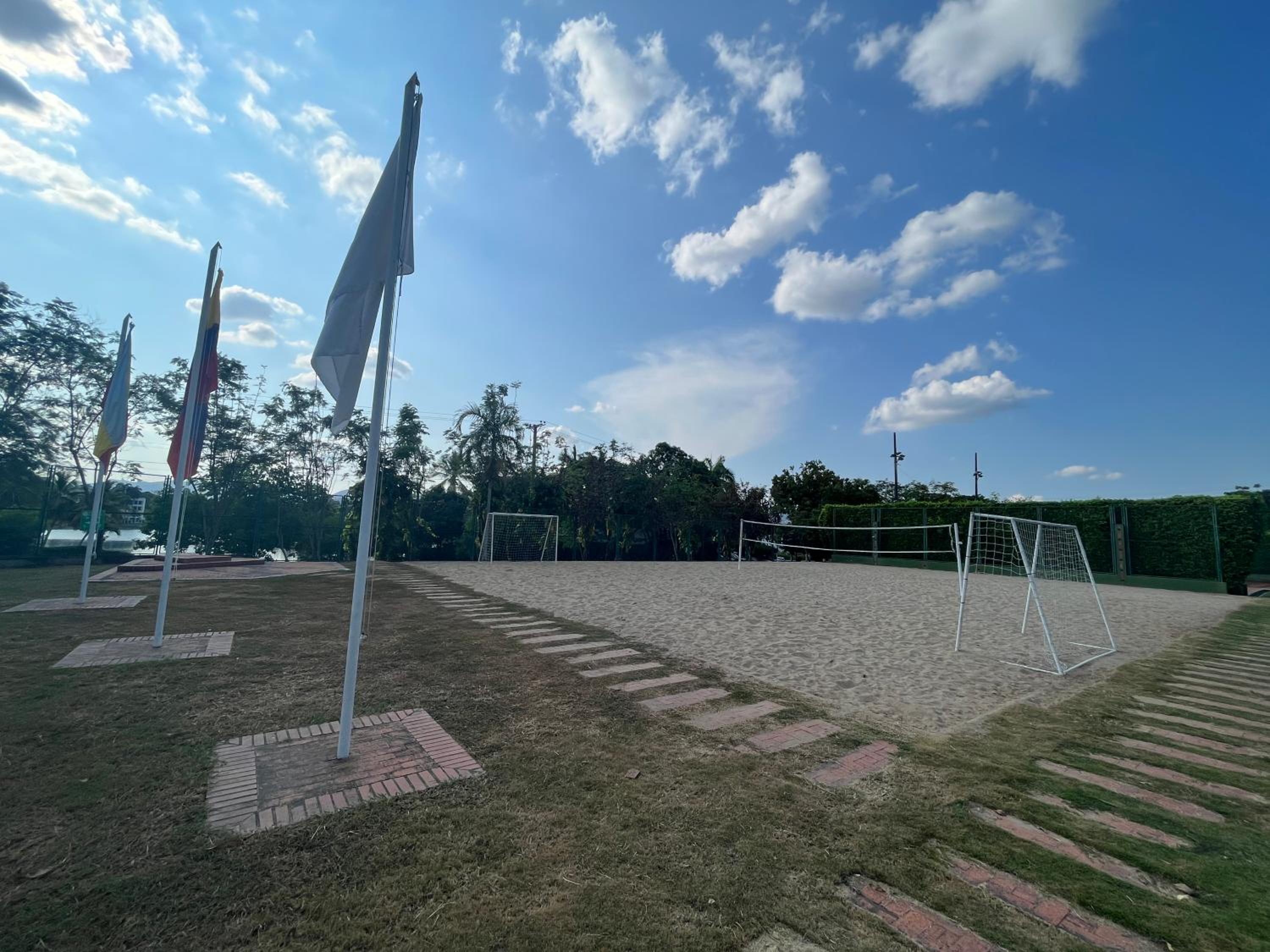 Casa Campestre en Condominio Lagos Del Peñon