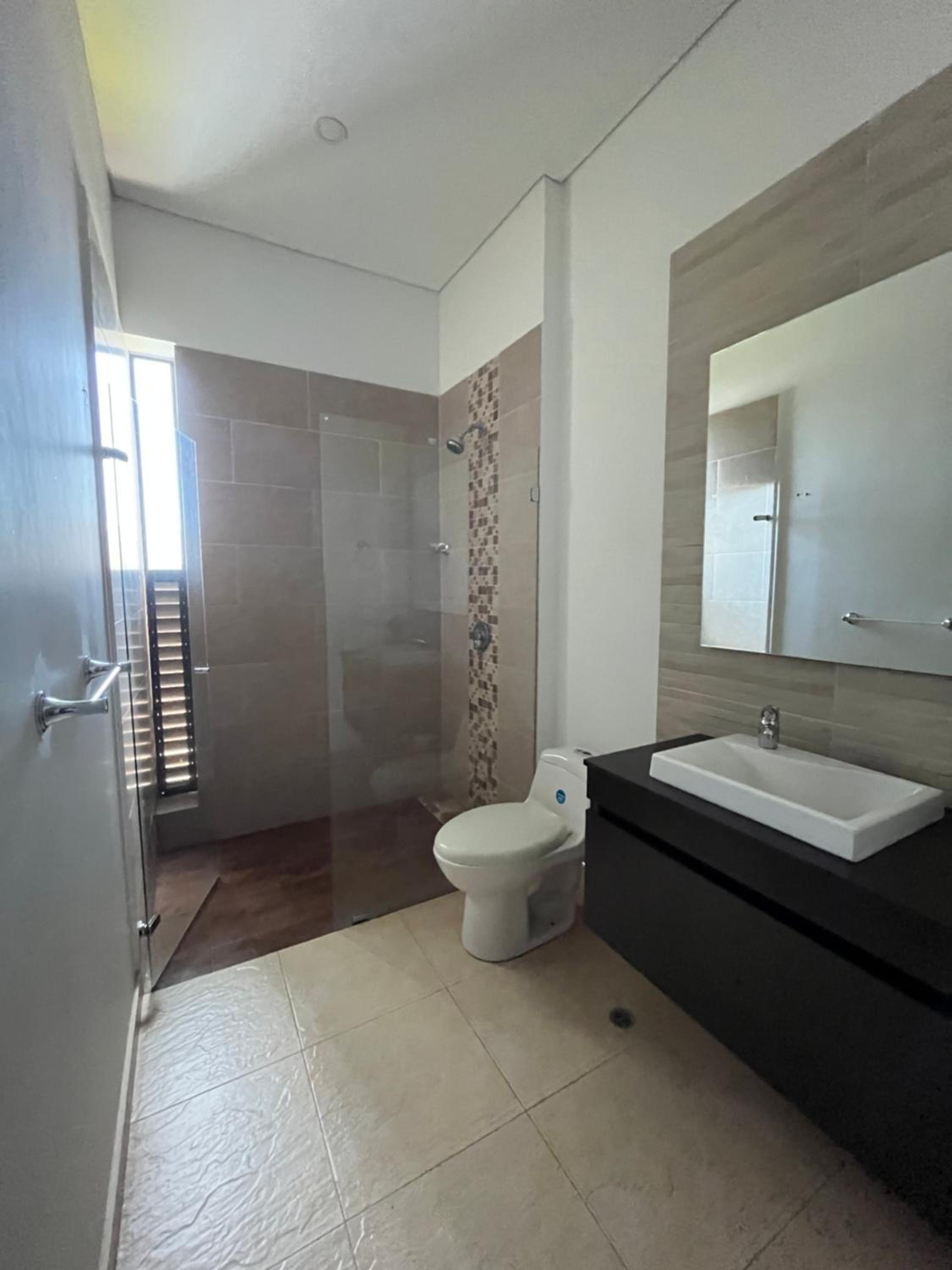 Casa Campestre en Condominio Lagos Del Peñon