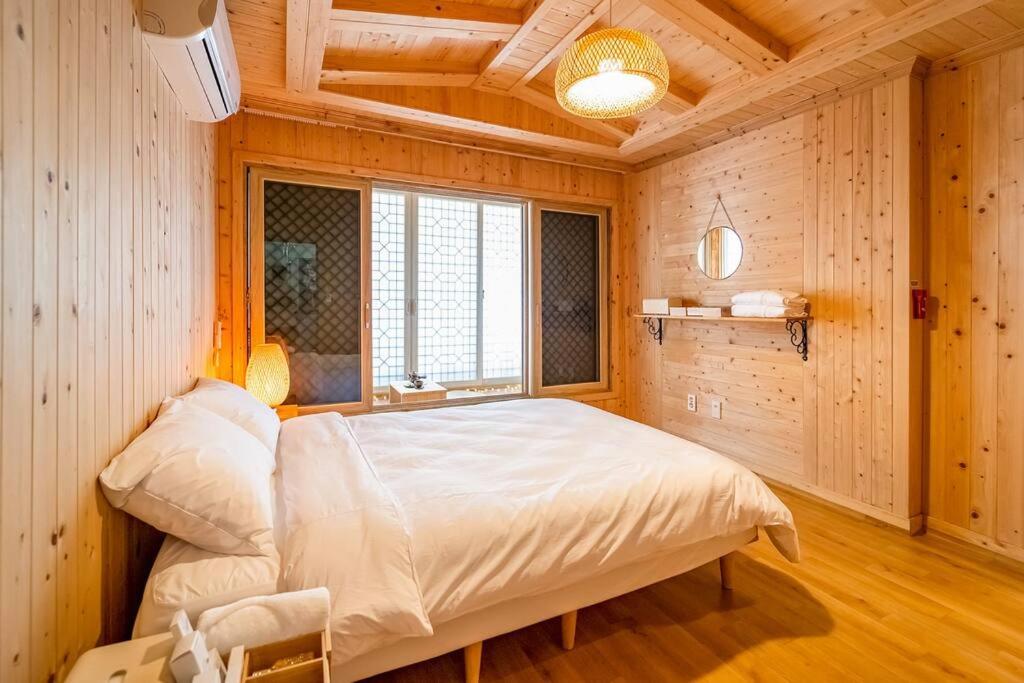 Ellon Hanok Pension view 5