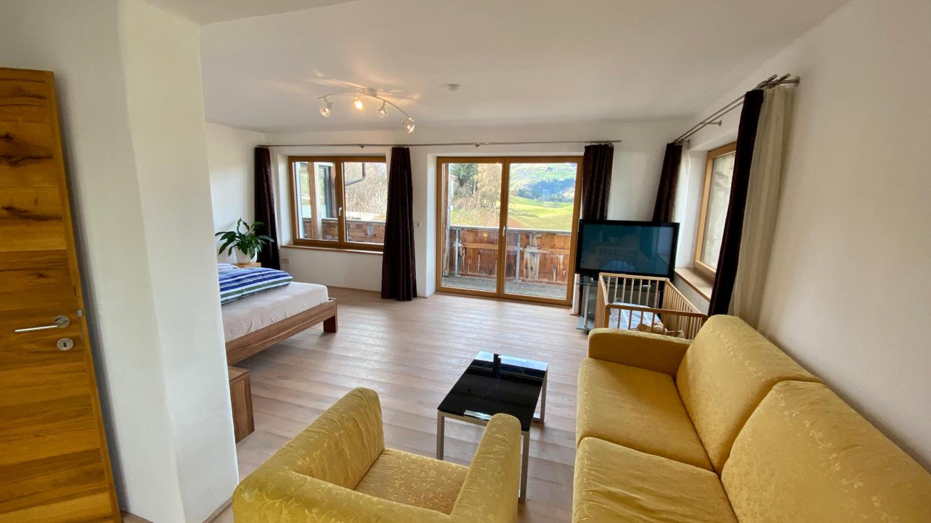 Relax Land Apart Grinzens Terrassen Suite Ferienwohnung