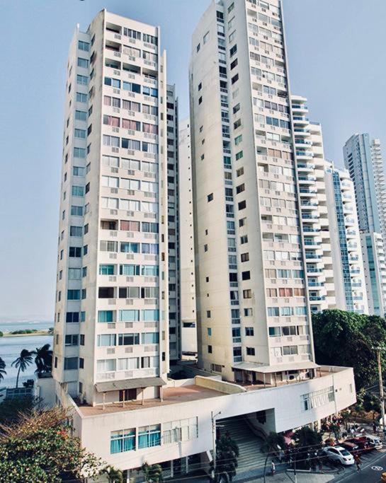 Apartamento 3 Carabelas Cartagena Piso 16