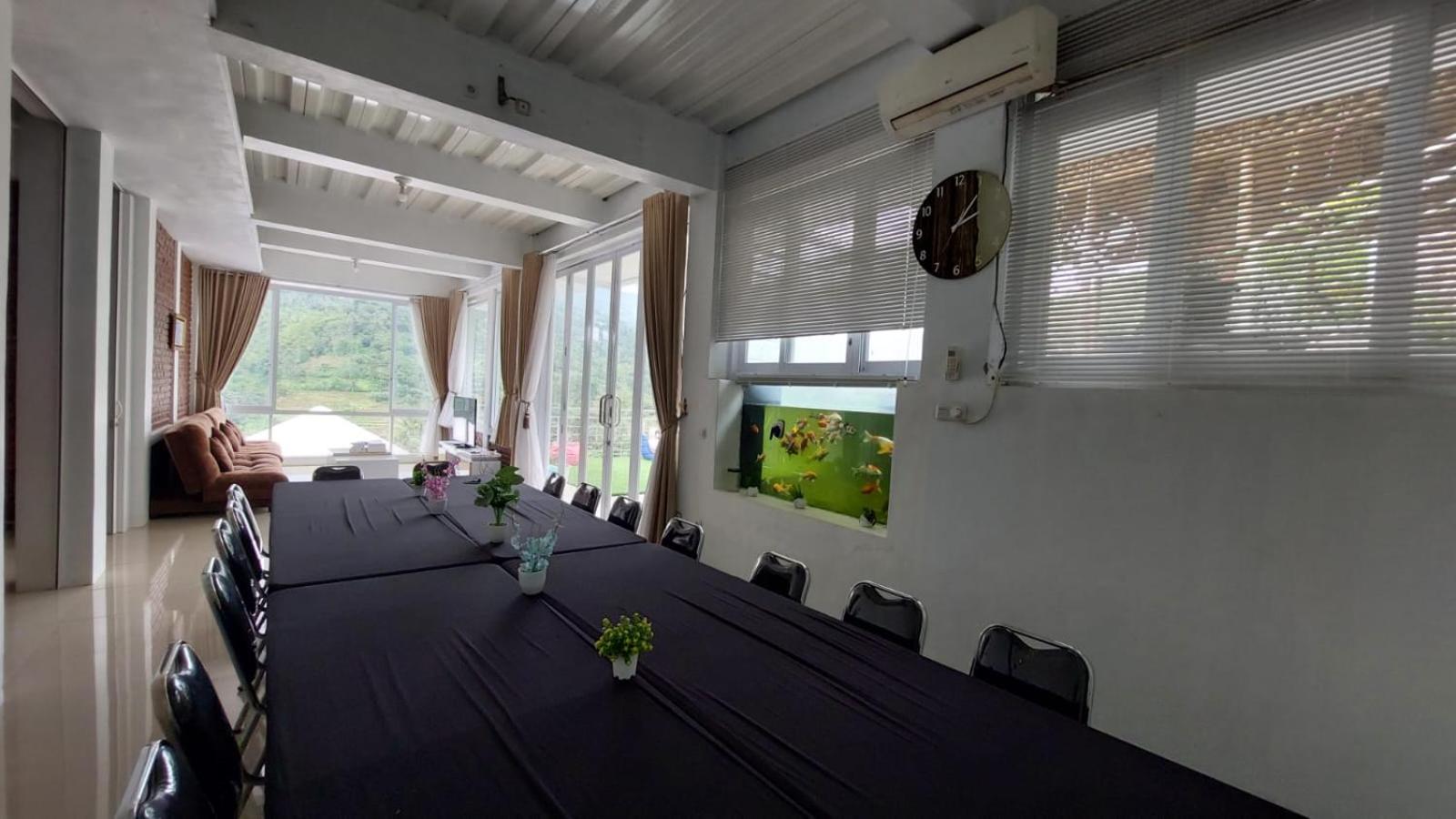 meeting & event spaces